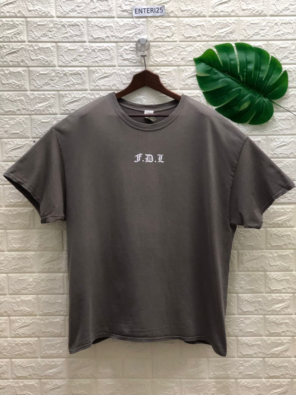 Band Tees Rock Tees brand new days Japan band tour tee 2017 F.D.L Size US XXL / EU 58 / 5 - 2 Thumbnail