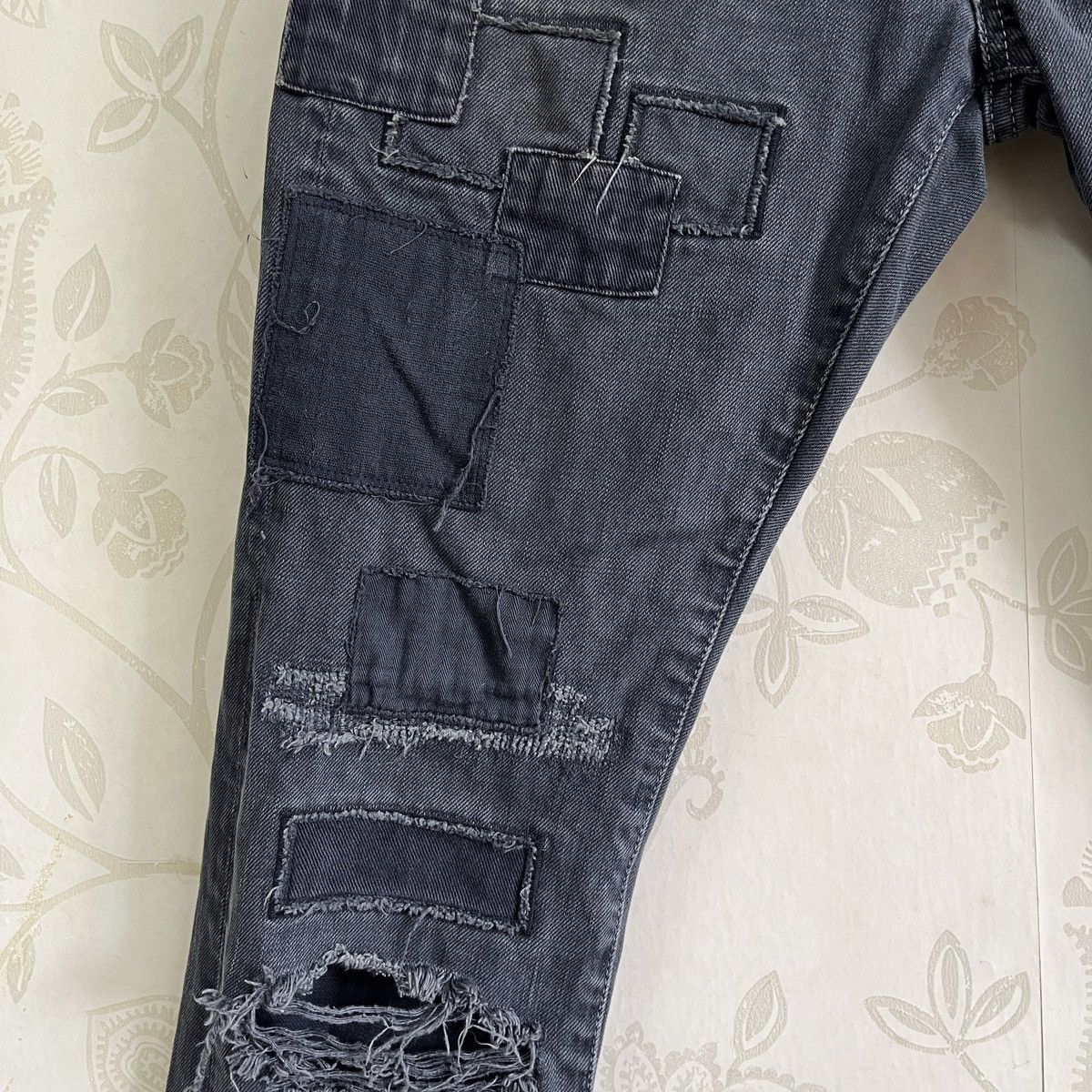 Hysteric Glamour × If Six Was Nine Tokyo Harajuku Hysteric Glamour Distressed Denim Patches Size US 30 / EU 46 - 6 Thumbnail
