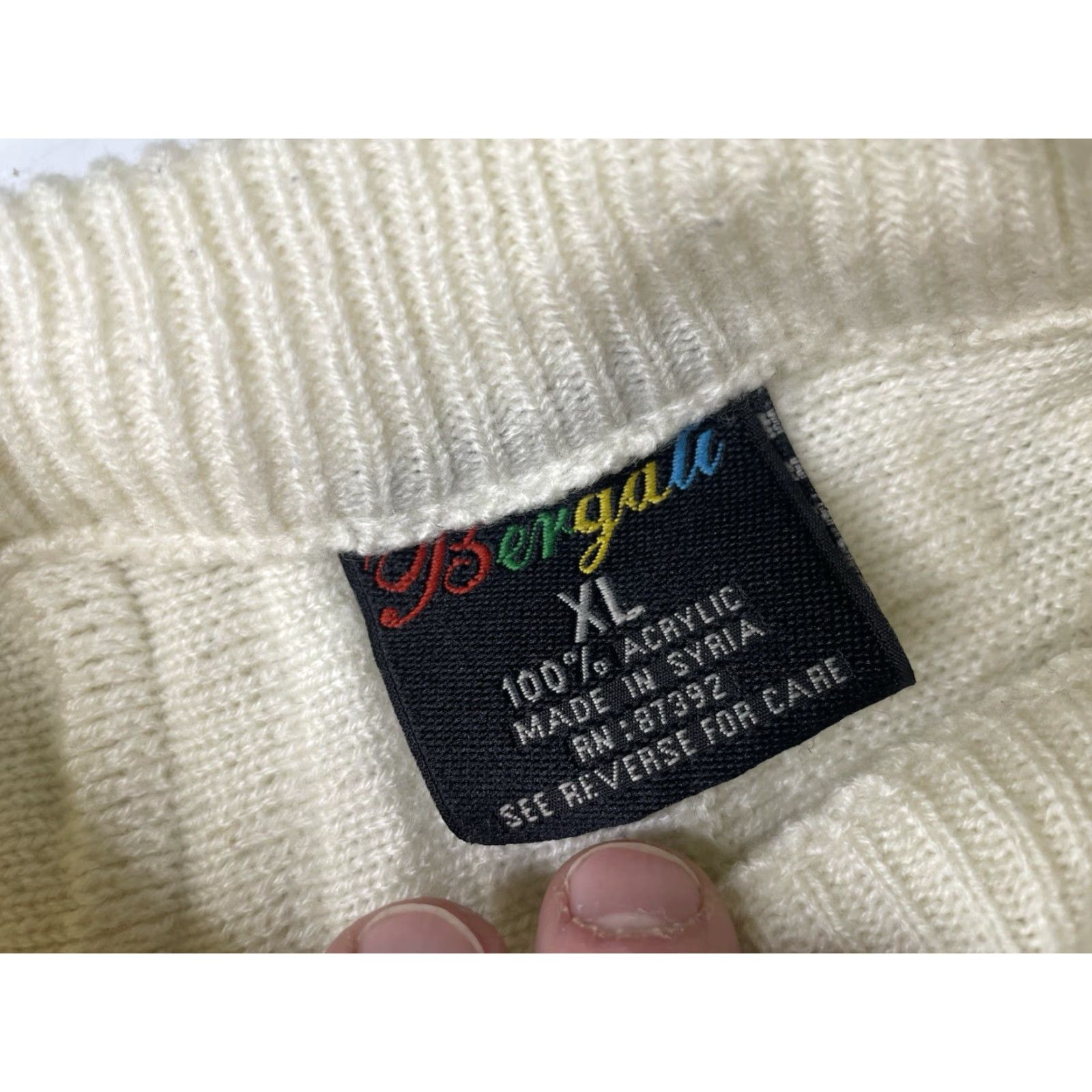 Vintage VINTAGE Bergati Sweater XL White 3D Knit Acrylic Crew Neck Pullover Mens 90s Knit Geometric Casual Fall Winter Crochet? Size US XL / EU 56 / 4 - 2 Thumbnail