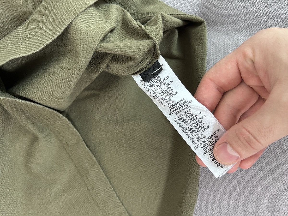 Diesel Vintage Diesel khaki T-Shirt Big Logo Y2K Ultra Rare Item Size US L / EU 52-54 / 3 - 5 Thumbnail
