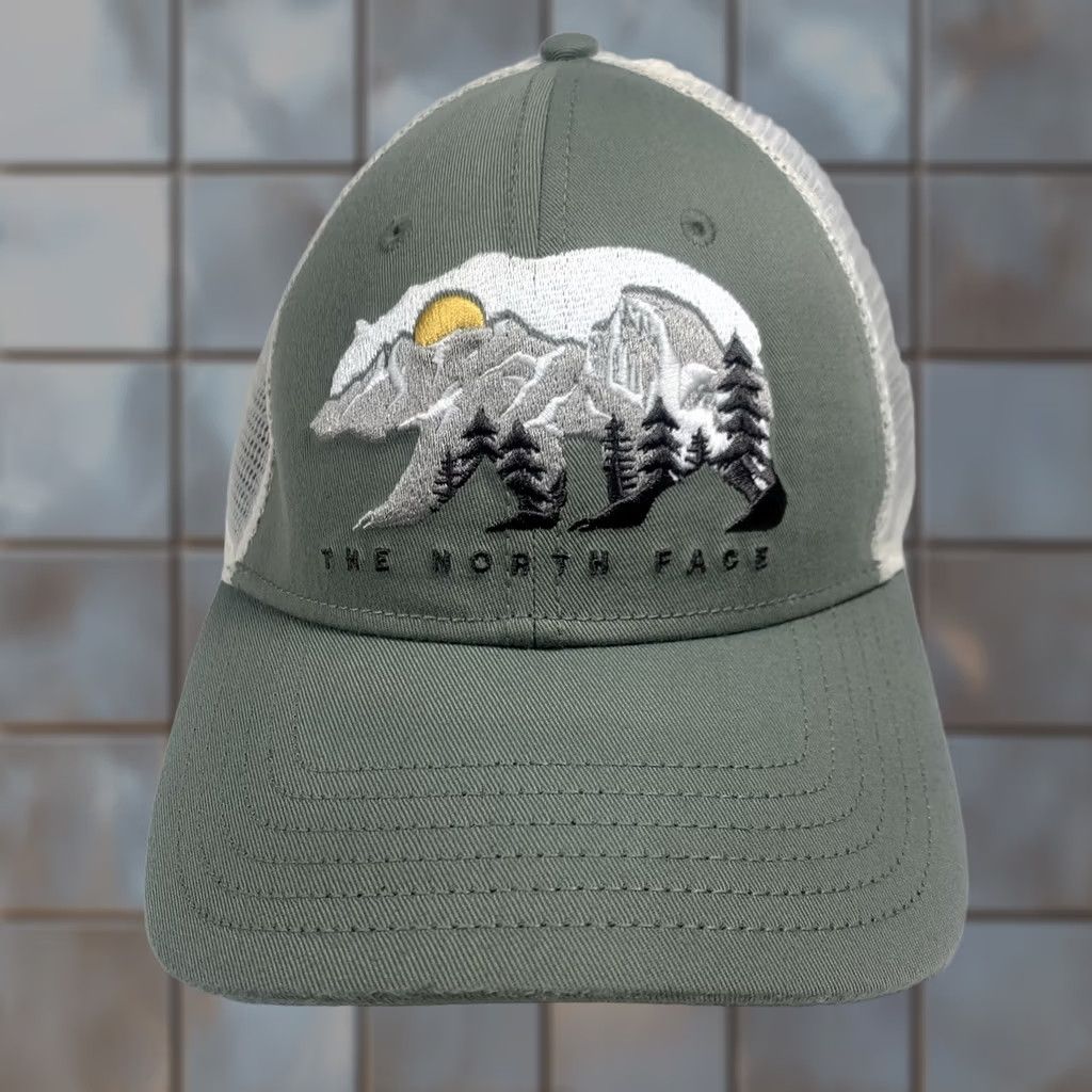 The North Face The North Face Trucker Hat Embroidered Snapback Green Bear Size ONE SIZE - 1 Thumbnail