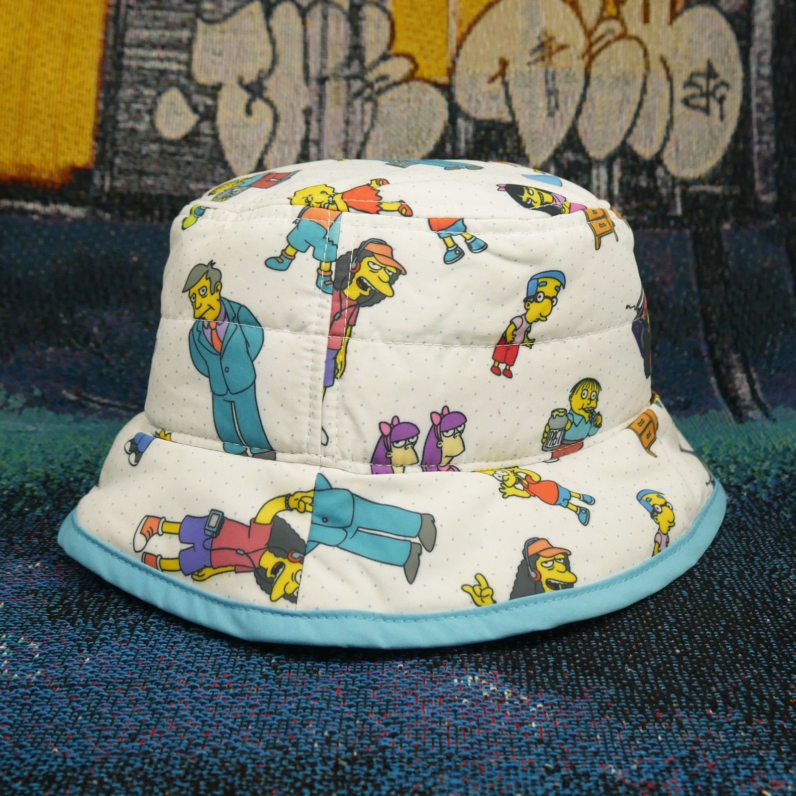 Levi's Levi's x The Simpsons Cozy Puffer Bucket Hat Characters Size ONE SIZE - 3 Thumbnail