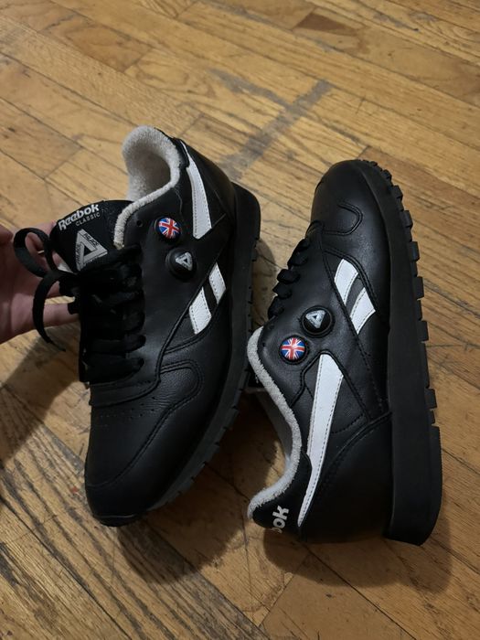 palace reebok classic pump