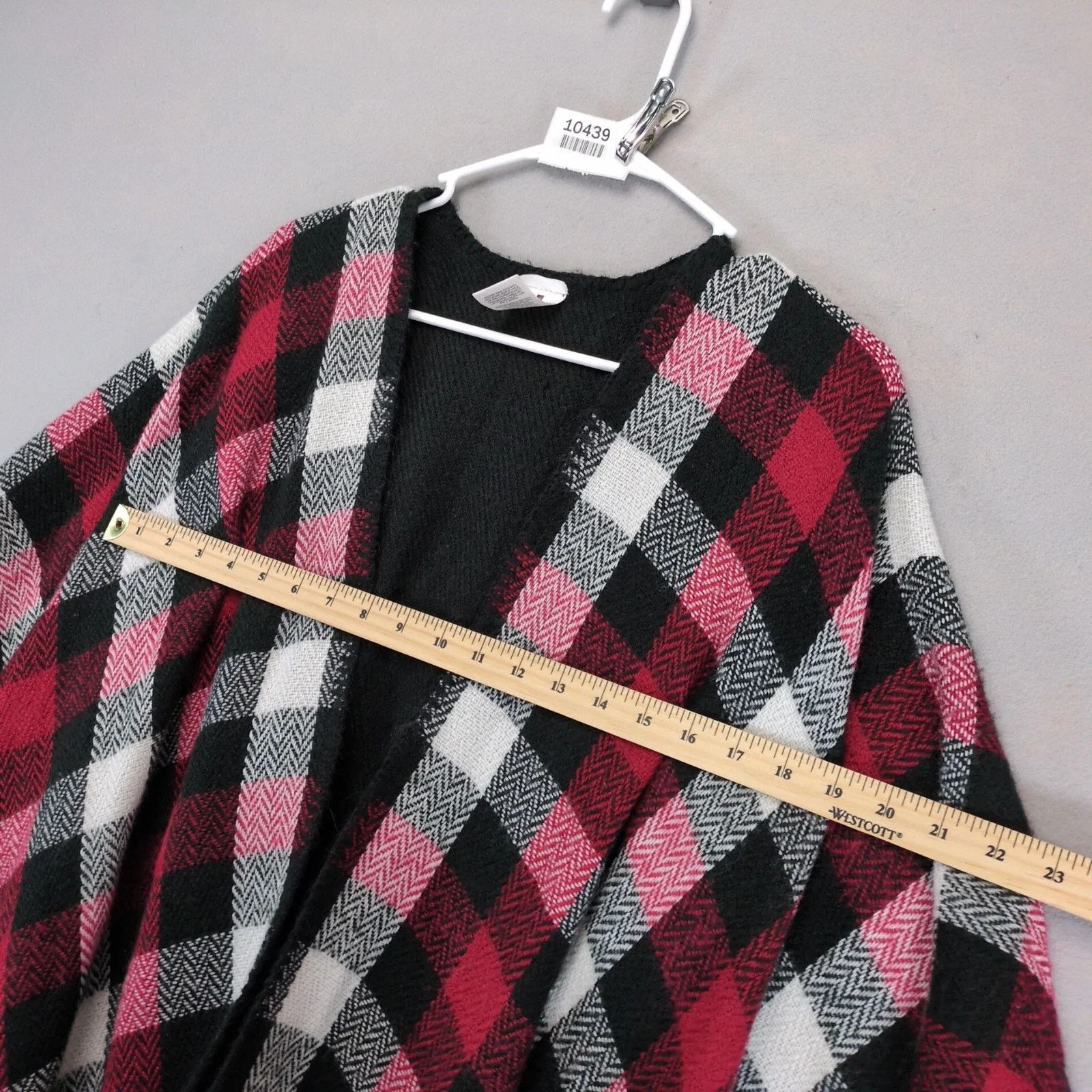 Woolrich Woolen Mills Woolrich Reversible Poncho Womens Red Plaid Black Open Front Size ONE SIZE - 10 Thumbnail