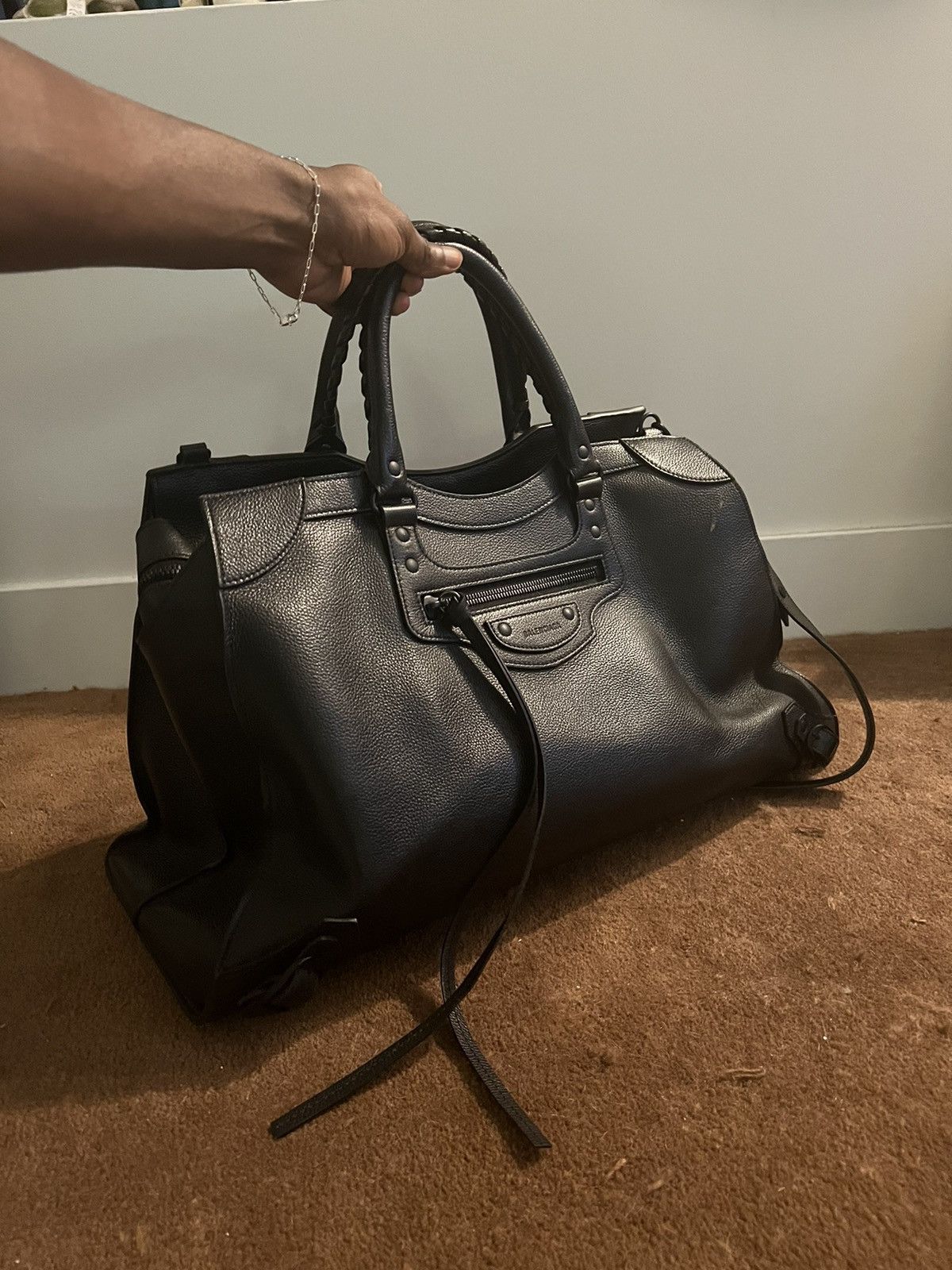 バッグ BALENCIAGA NEO CLASSIC LARGE HANDBAG Neo Classic City large leather bag – LangShop