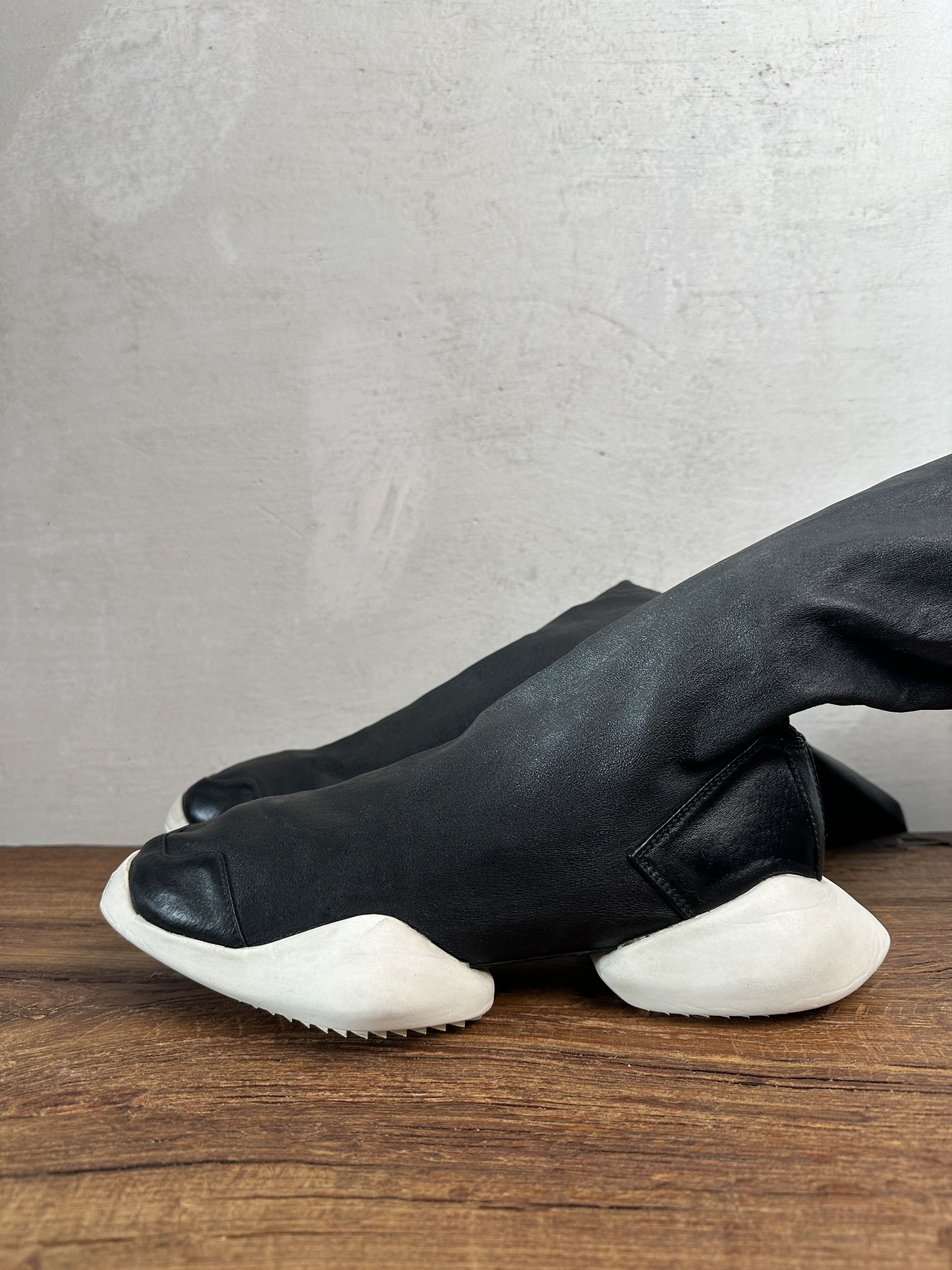 Adidas × Rick Owens Rick Owens x Adidas Runner Stretch Boots Size US 9 / IT 39 - 4 Thumbnail