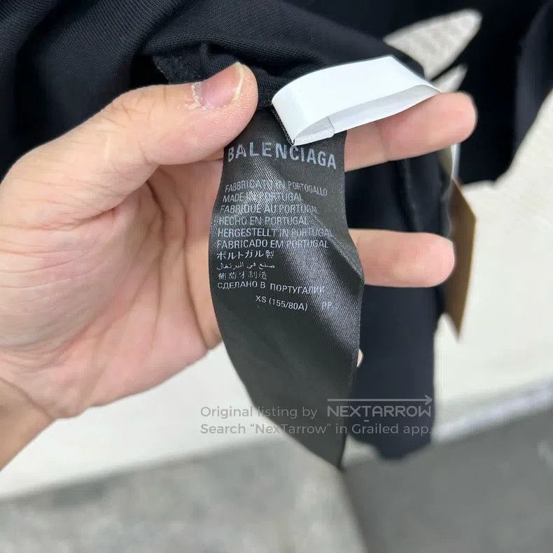 Balenciaga Balenciaga Letter Printed Round Neck Ripped Short Sleeve Size US XS / EU 42 / 0 - 4 Thumbnail