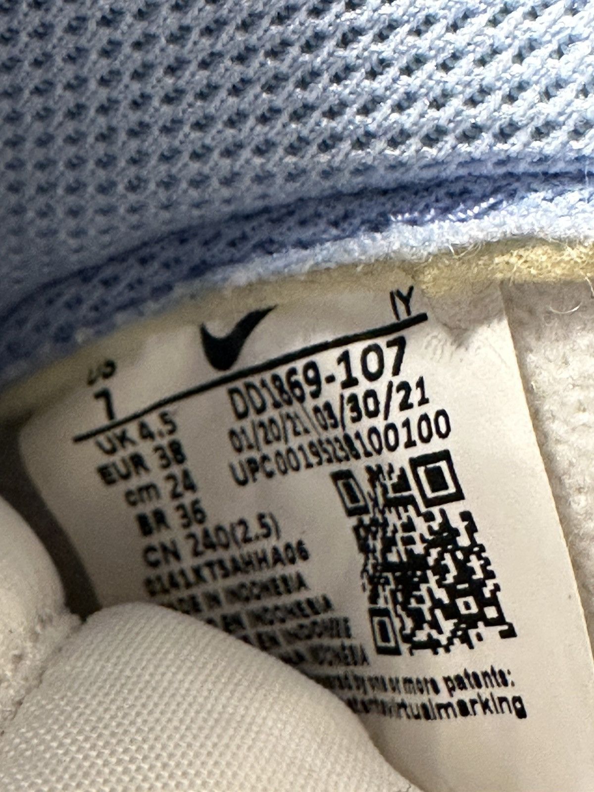 Nike “Aluminum” Nike Dunk High (Women’s) Size US 7 / IT 37 - 6 Thumbnail