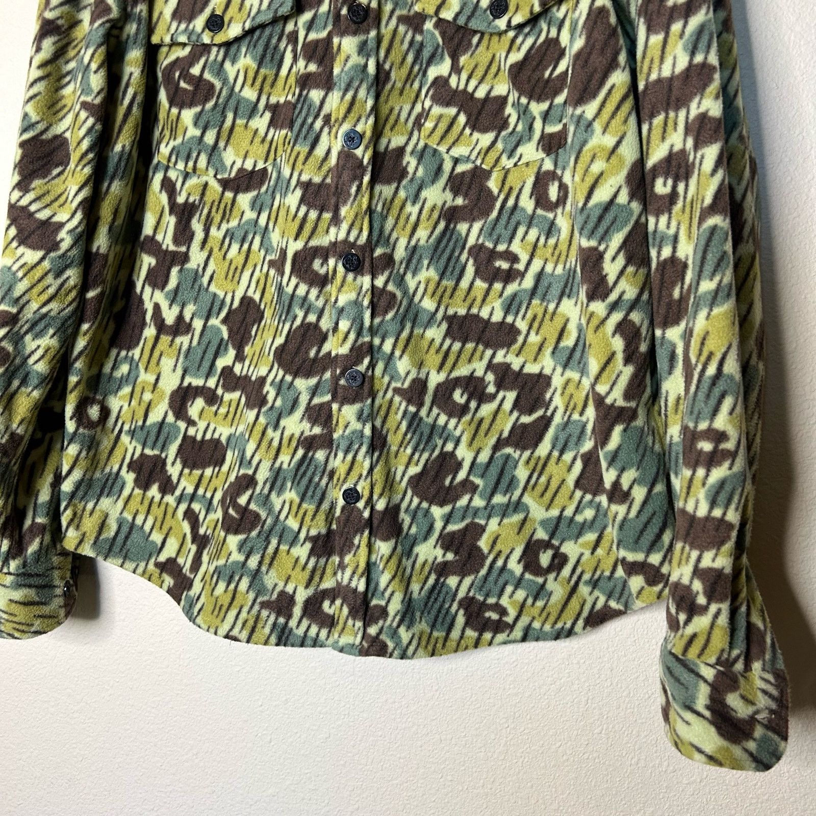 Urban Outfitters Dark Seas Mens Shirt Zulu Fleece Camo Outdoor Size XL Size US XL / EU 56 / 4 - 3 Thumbnail