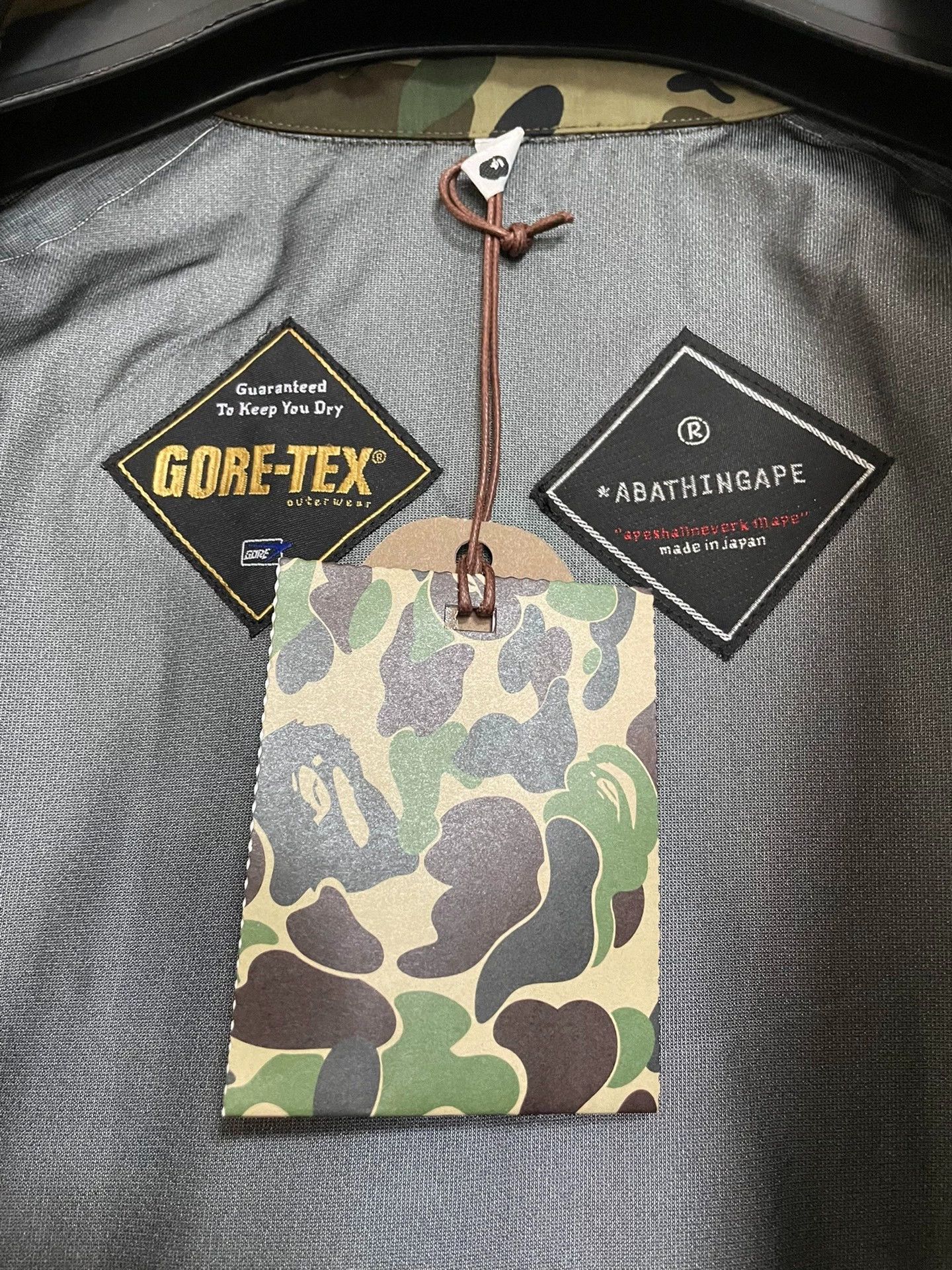 Bape BAPE 1ST CAMO Green Camo GORE-TEX Zip-Up Jacket L (New) Size US L / EU 52-54 / 3 - 9 Thumbnail