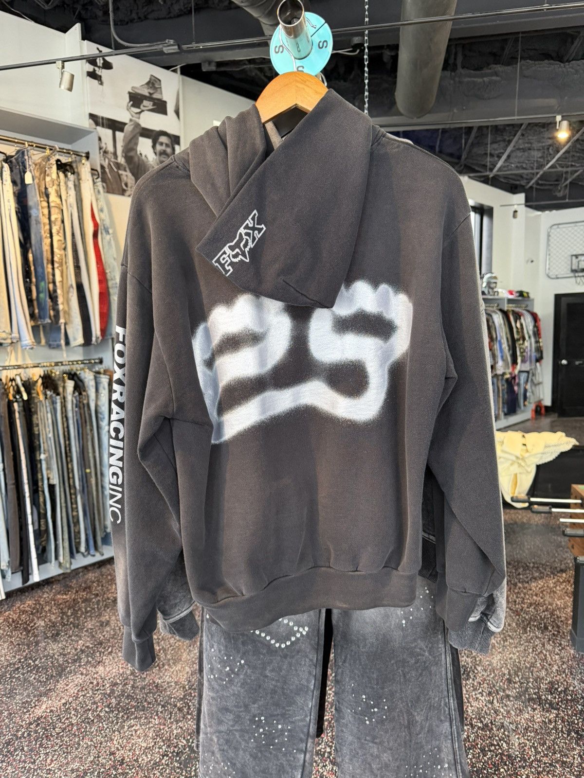 Fox Racing × Travis Scott ComplexCon Travis Scott x Fox Hoodie Size US M / EU 48-50 / 2 - 2 Thumbnail