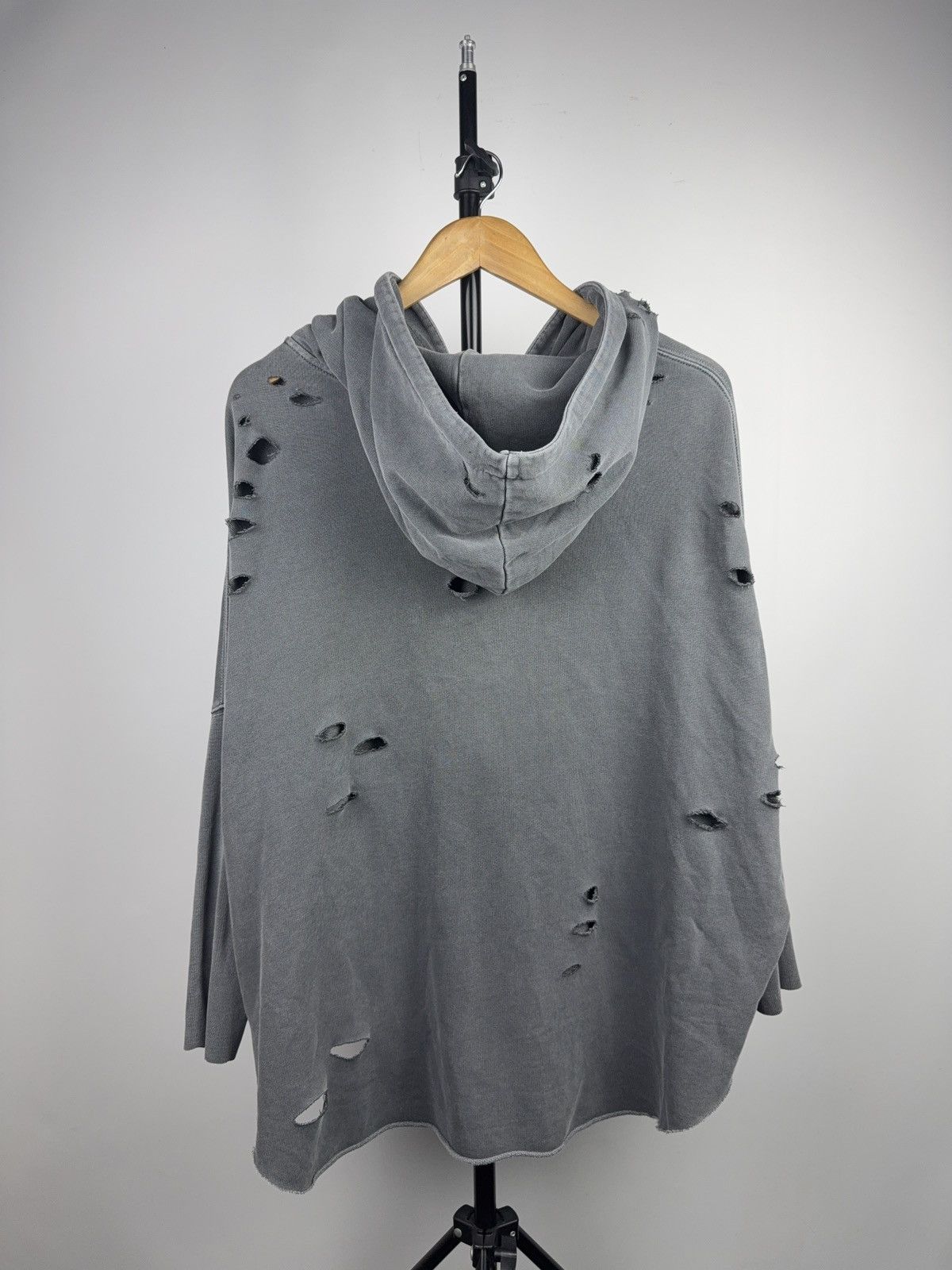 Allsaints 00s AllSaints Distressed Oversized Zip Hoodie Washed Grey Size S / US 4 / IT 40 - 11 Thumbnail