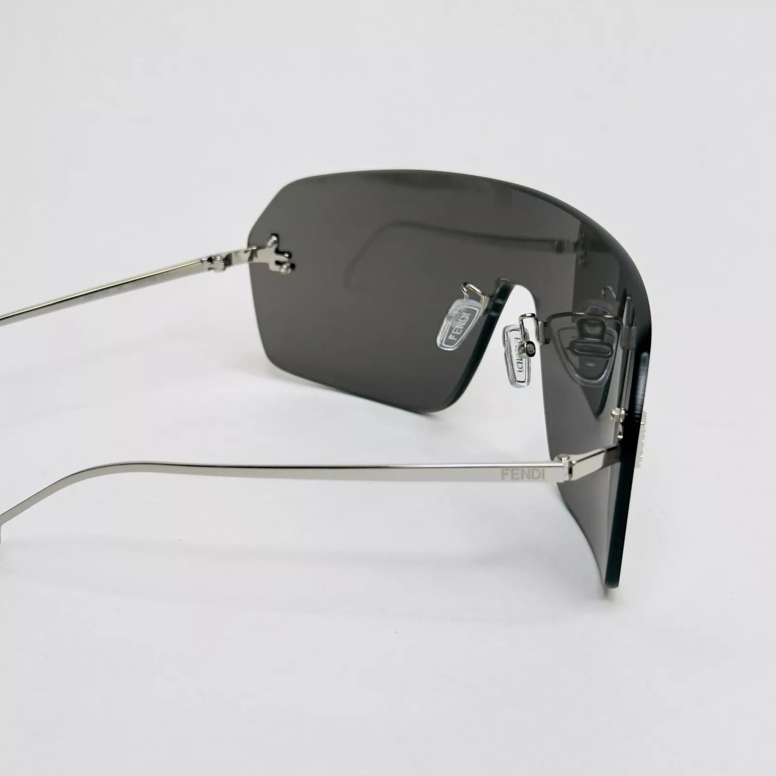 Fendi FENDI FIRST 4121 Silver Mirrored Fashion Sunglasses FE4121US Size ONE SIZE - 8 Thumbnail