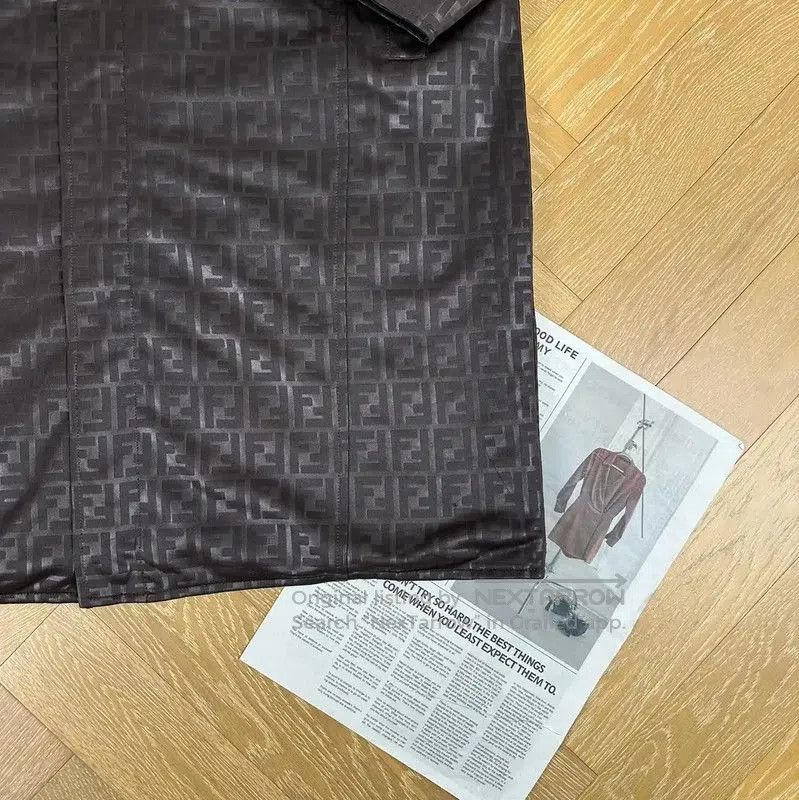 Fendi Fendi Black XL Coat with Signature Print . Size US XL / EU 56 / 4 - 4 Thumbnail