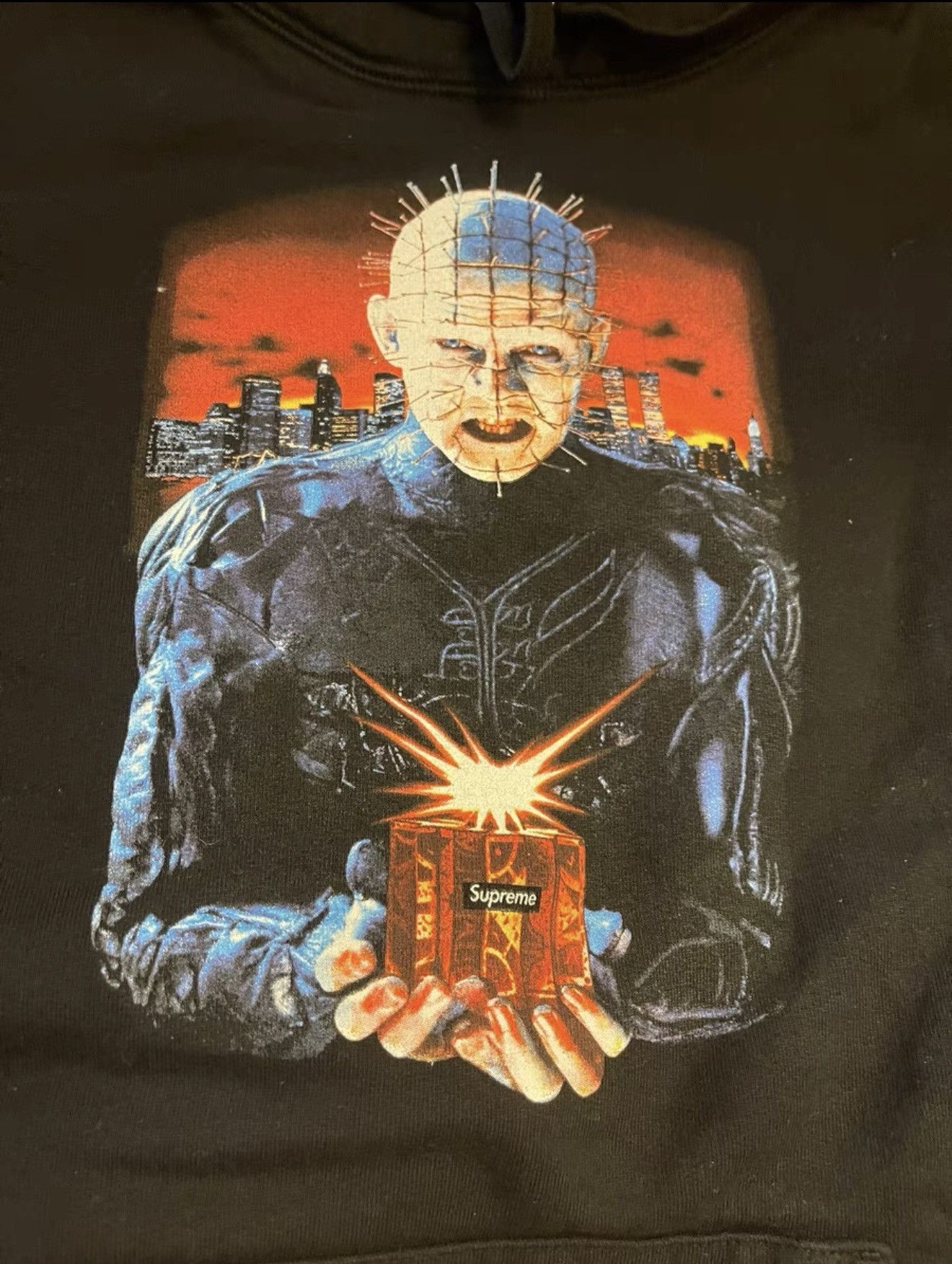 Supreme Supreme ss18 hellraiser hell on earth hooded sweatshirt Size US M / EU 48-50 / 2 - 2 Thumbnail