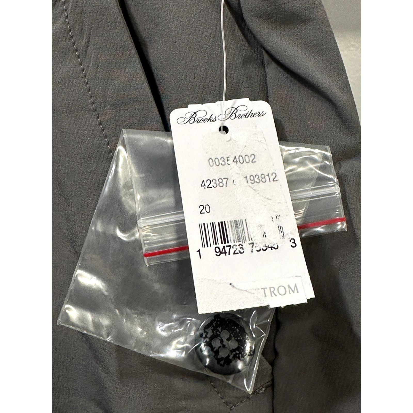Brooks Brothers Brooks Brothers Charcoal Chino Shorts Preppy 30 NWT Size US 30 / EU 46 - 10 Thumbnail