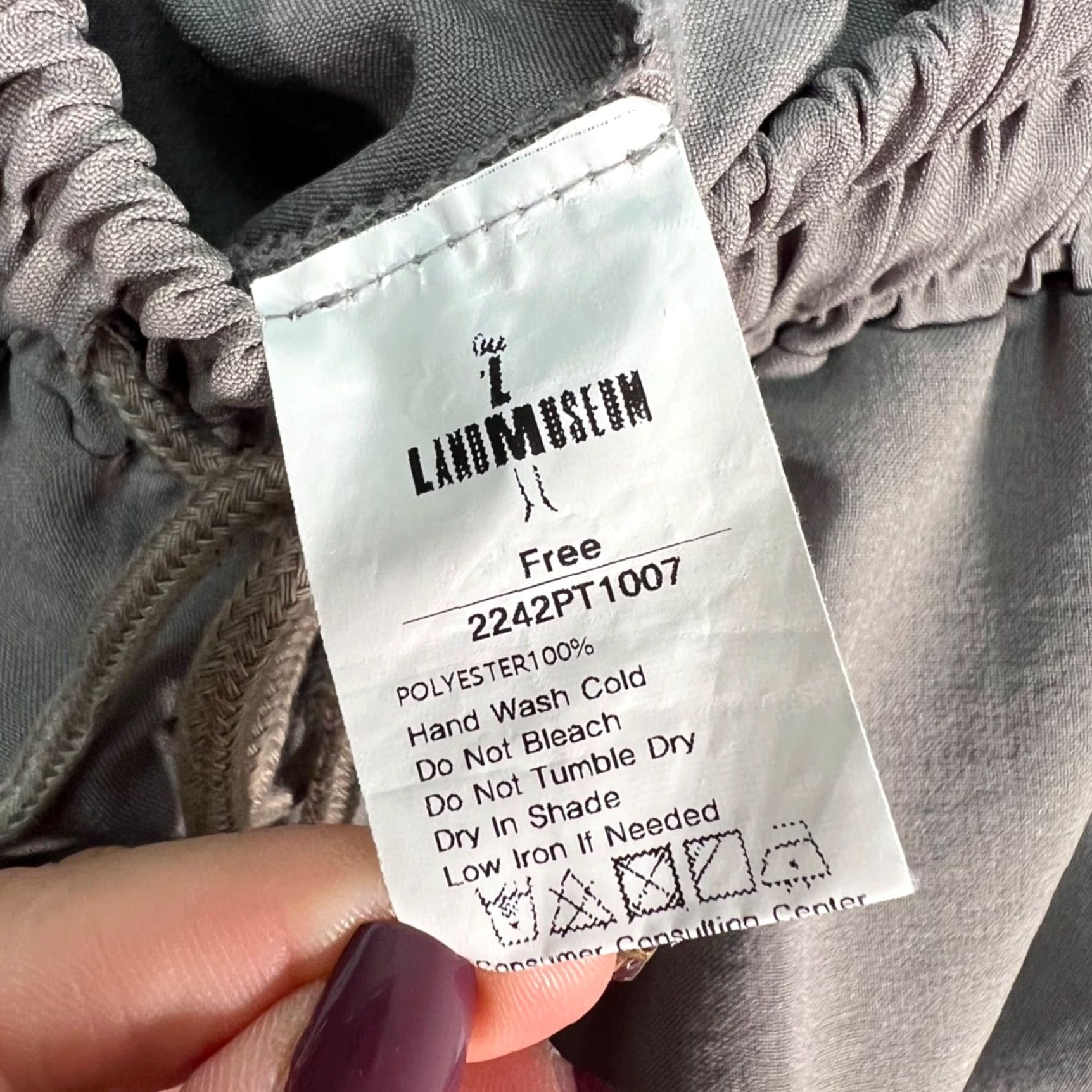 Vintage Landmuseum Womens One Size Gray Wide-Leg Elastic Waist Pants Size 42" / US 20 - 4 Thumbnail