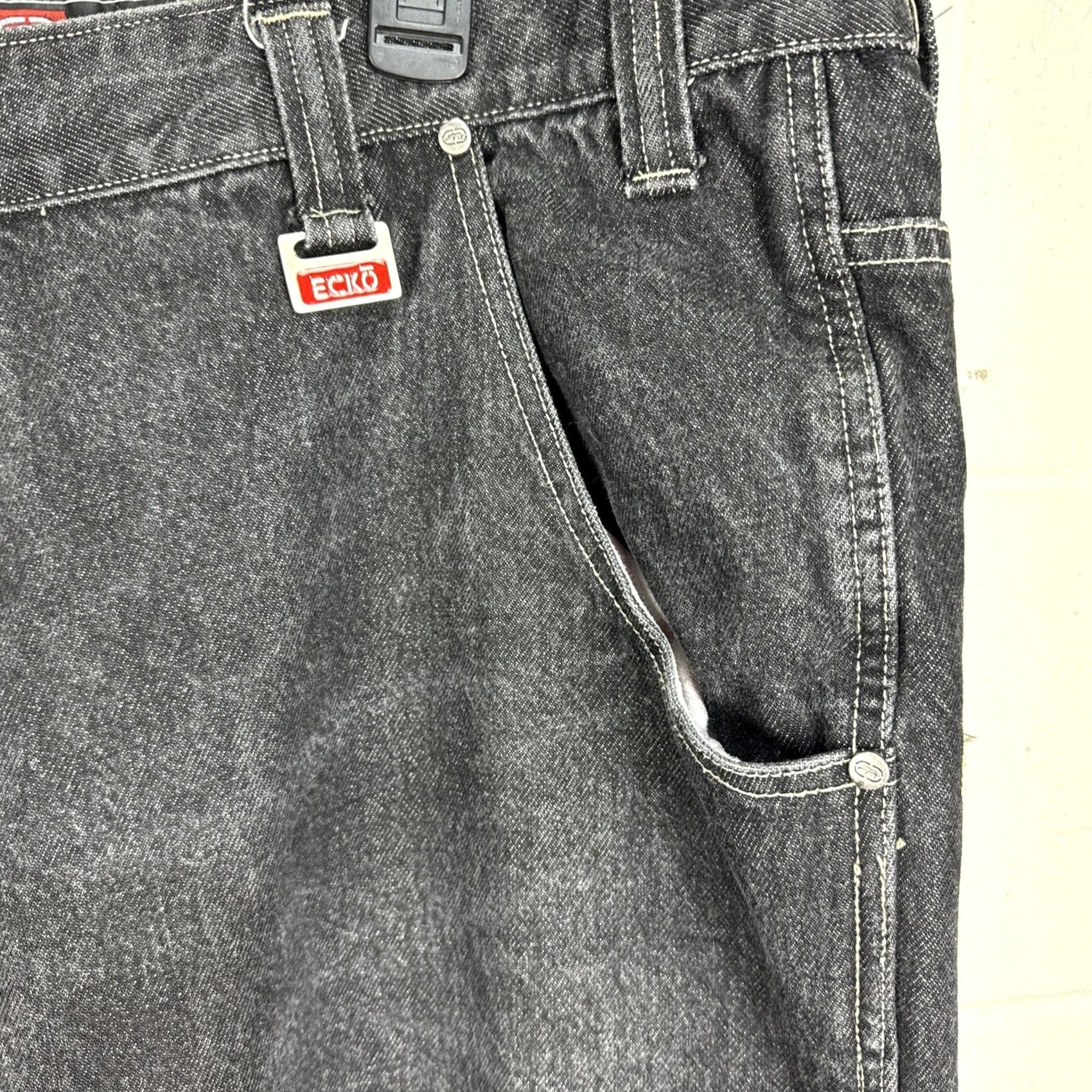 Ecko Unltd. VINTAGE Ecko Unltd Jeans Men 42X34 Black Denim Baggy 90s Hip Hop Skater Loot Jeans Mens Size 42 Size US 42 / EU 58 - 4 Thumbnail
