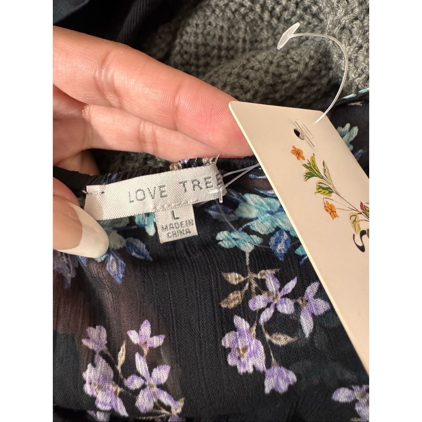 Other Love Tree Floral Puff Sleeve Wrap Crop Top Black Multi Size Size L / US 10 / IT 46 - 5 Thumbnail