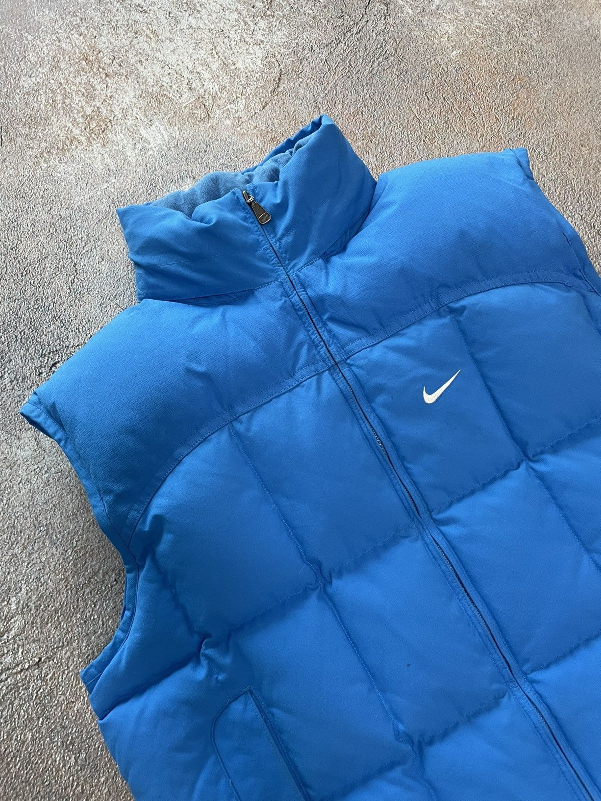 Nike Vintage Nike Armor Puffer Vest Small Swoosh Size US M / EU 48-50 / 2 - 3 Thumbnail