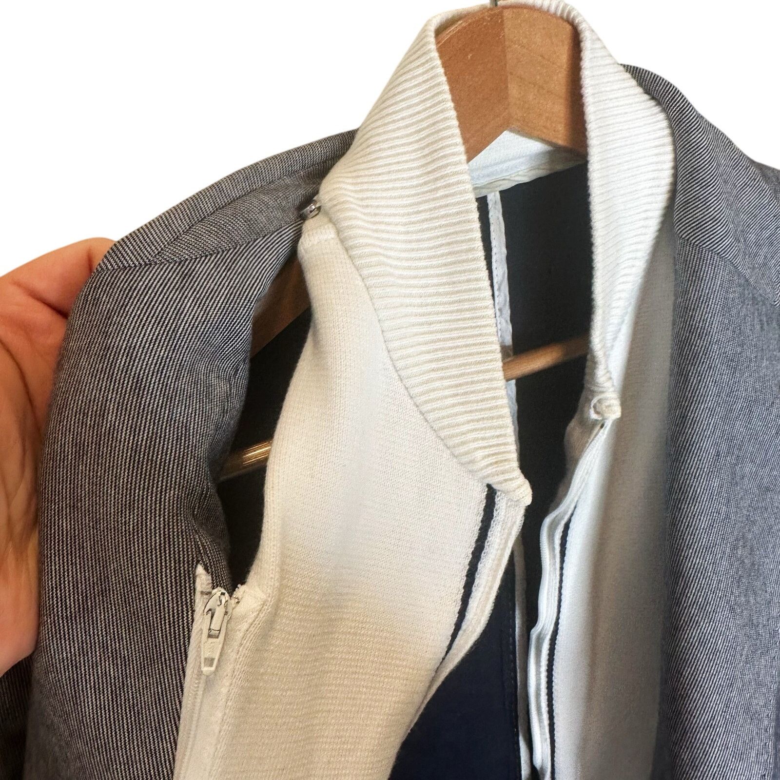 Corneliani Corneliani ID Blazer Jacket Removable Bib US 42R EU 52 Italy Size 42R - 12 Thumbnail