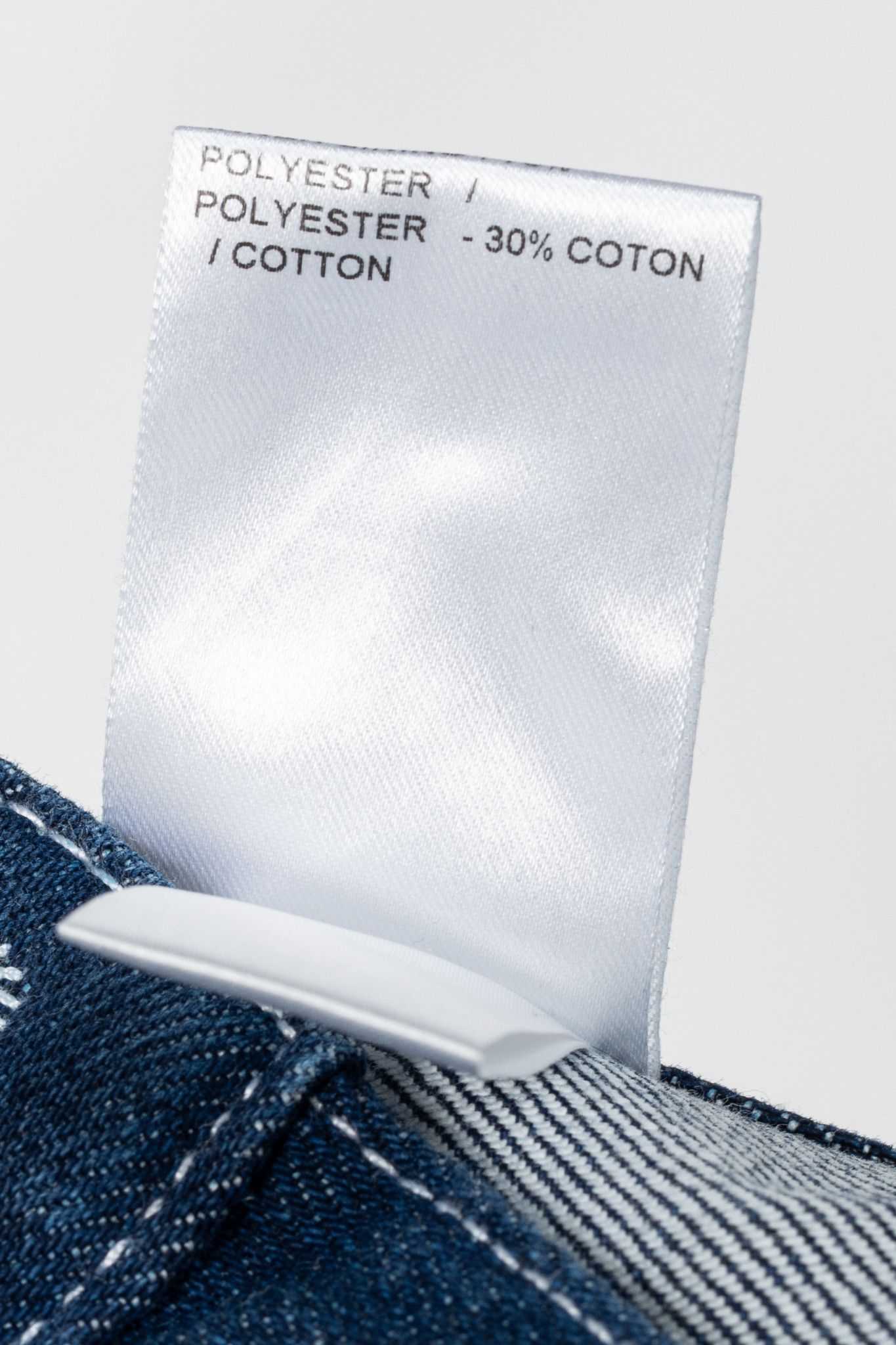 Chloe Chloe SS18 Runway Cotton Denim Cropped Circle-Stitch Jeans Size 28" / US 6 / IT 42 - 12 Thumbnail