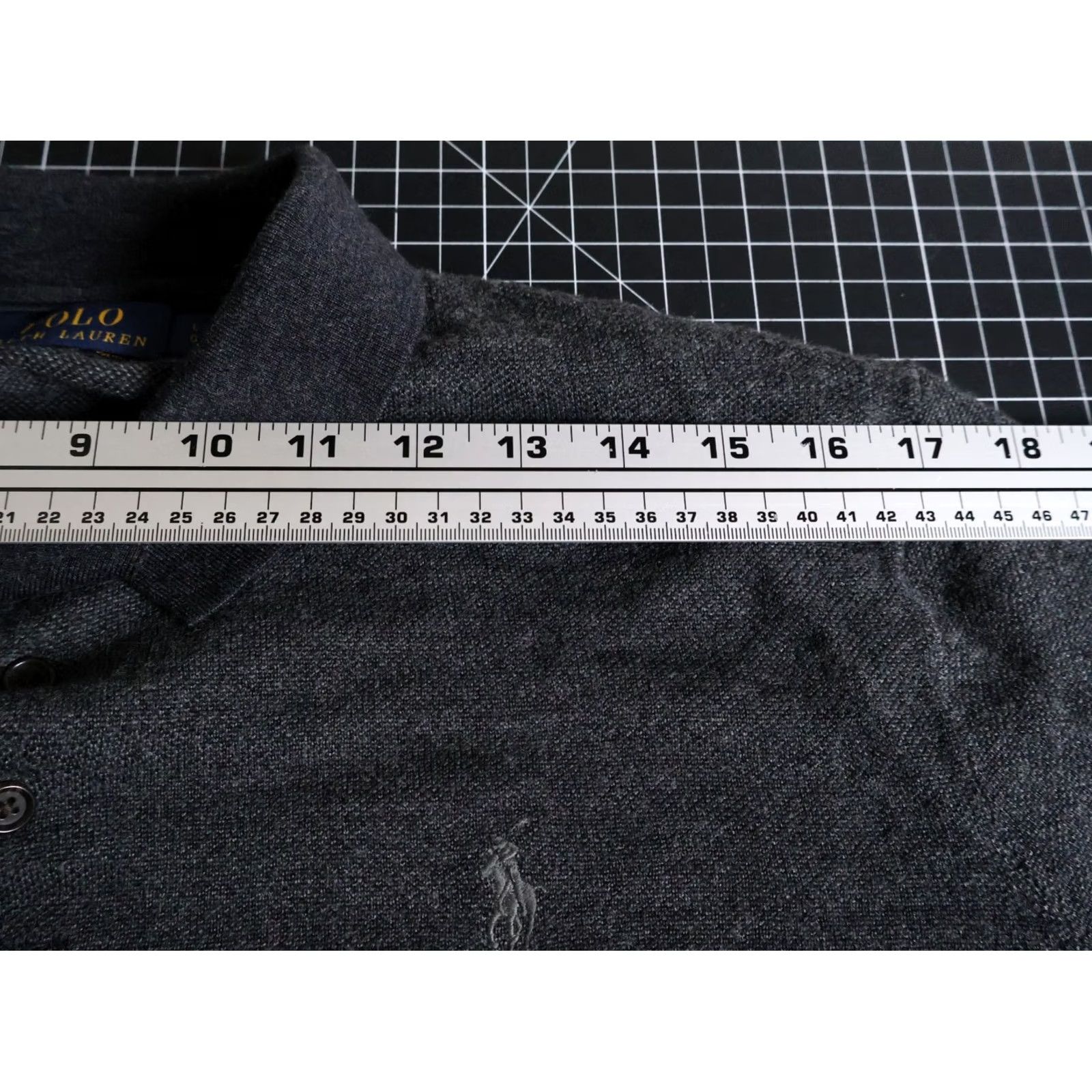 Polo Ralph Lauren Polo Ralph Lauren Sweater Shirt Mens Large Gray Lightweight Merino Wool Knit Pullover Long Sleeve Collared Casual Vintage: No Embroidered Details Size US L / EU 52-54 / 3 - 7 Thumbnail
