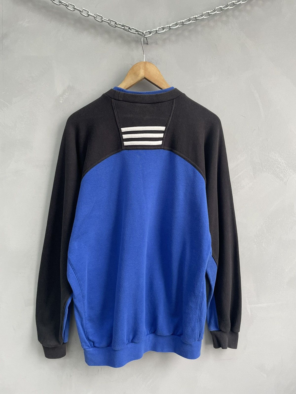 Adidas Adidas retro 90s crew neck sweatshirt Size US L / EU 52-54 / 3 - 7 Thumbnail