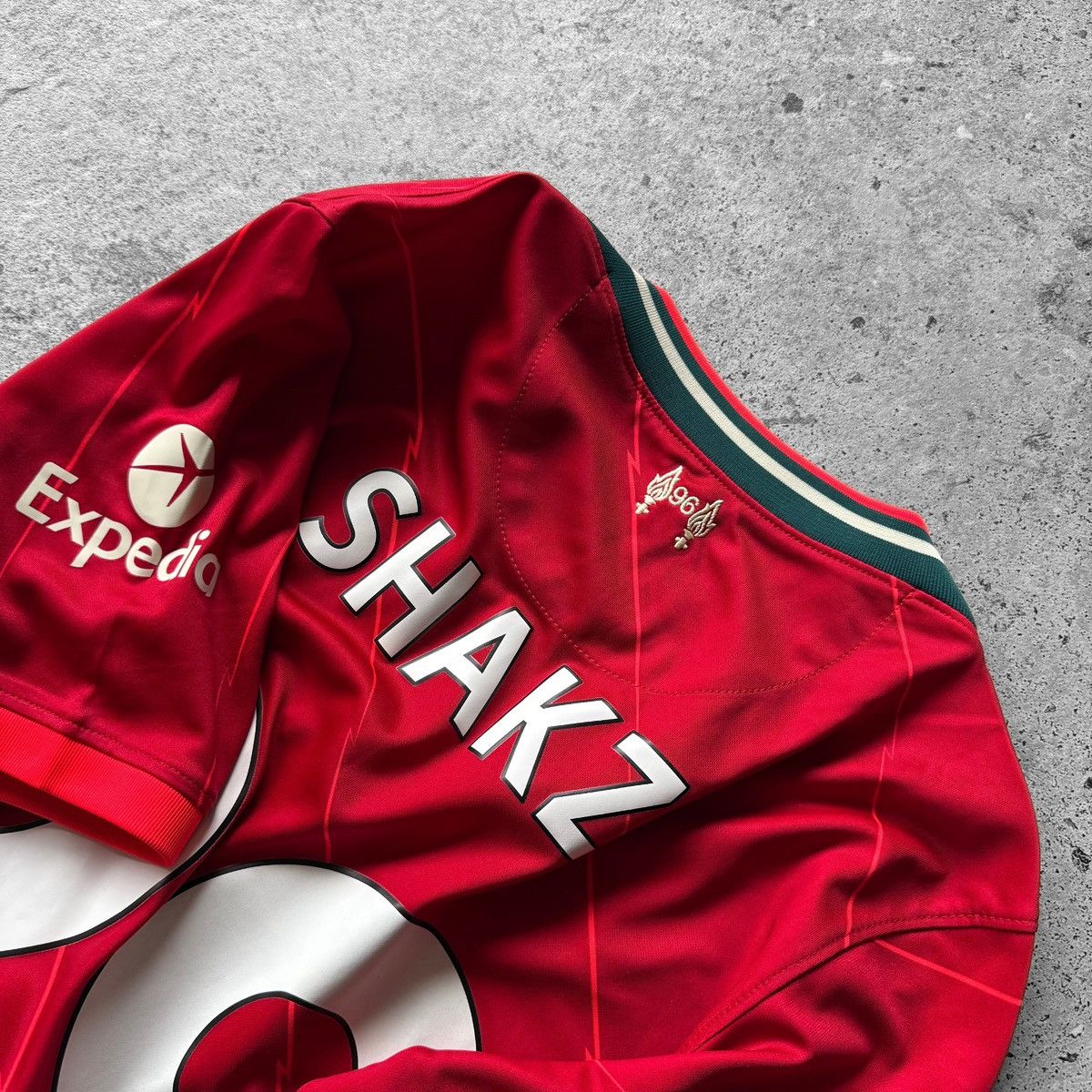 Nike Nike x FC Liverpool Authentic 2021/22 Soccer Jersey Shirt Size US M / EU 48-50 / 2 - 6 Thumbnail