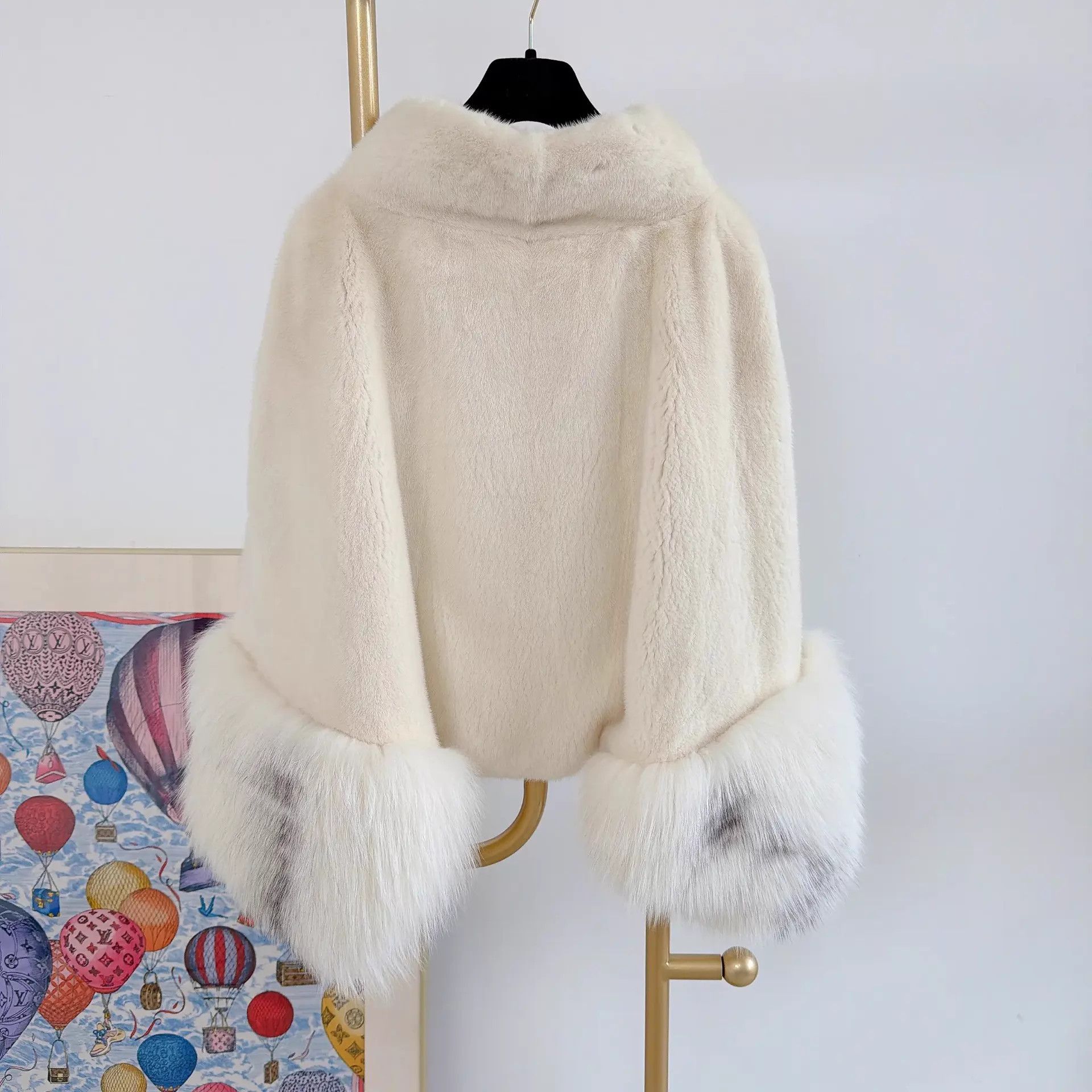 Other CC STUDIOS mink fur cape S Size S / US 4 / IT 40 - 2 Thumbnail