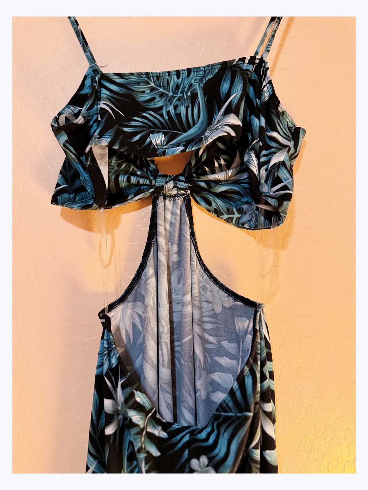 Other Liz & Sara Tropical Cutout Midi Dress – Leaf Print Size L / US 10 / IT 46 - 7 Thumbnail