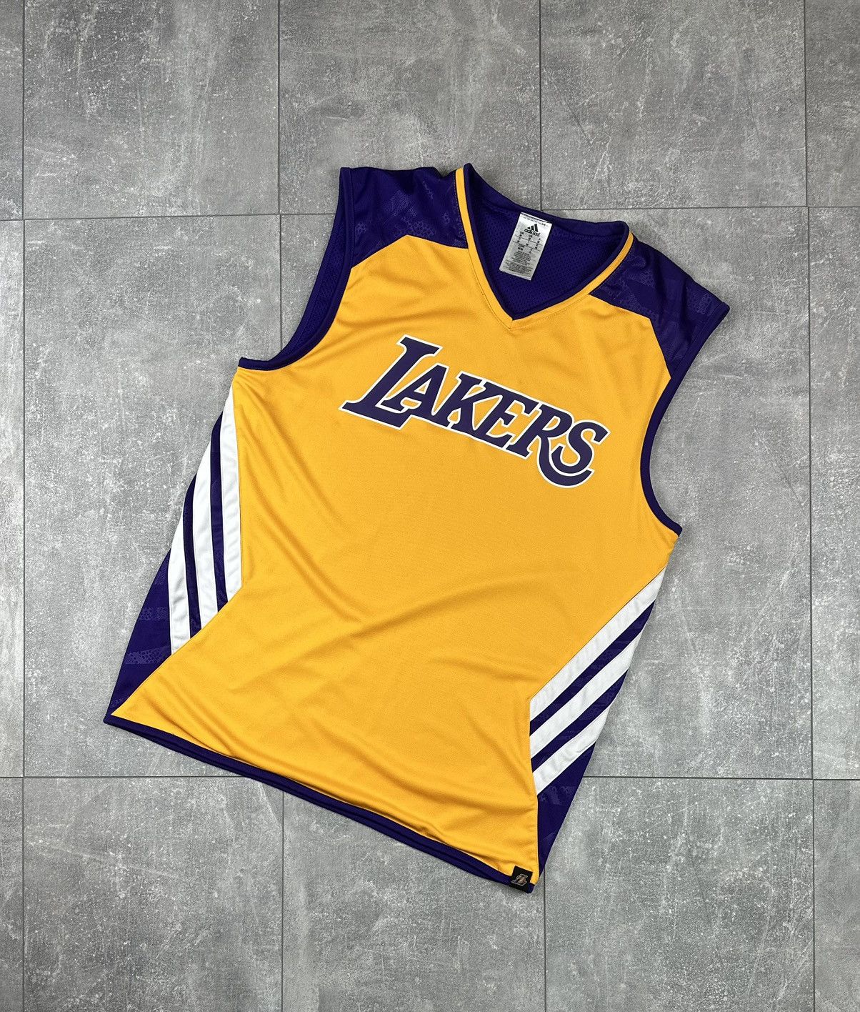 Adidas Adidas Los Angeles Lakers NBA Jersey Shirt Size US M / EU 48-50 / 2 - 1 Thumbnail