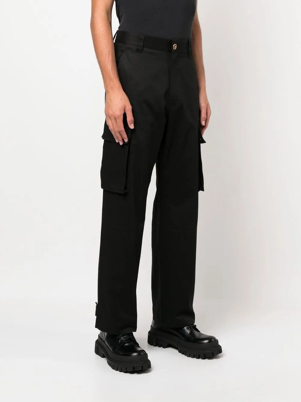 Versace o1y0425 Cargo Pant in Black Size US 30 / EU 46 - 2 Thumbnail