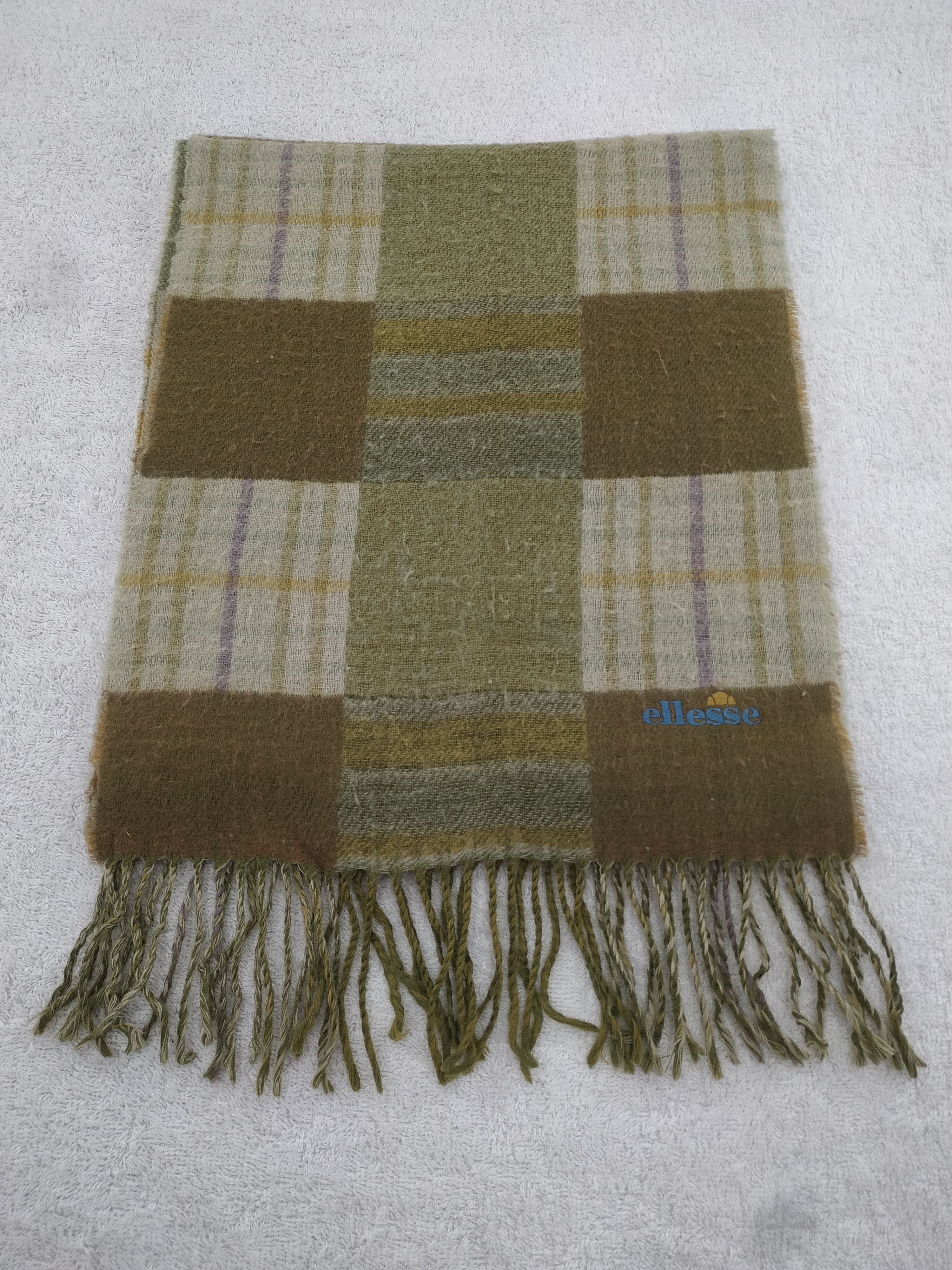 Vintage Ellesse Scarf/Muffler/Neckwear MF526