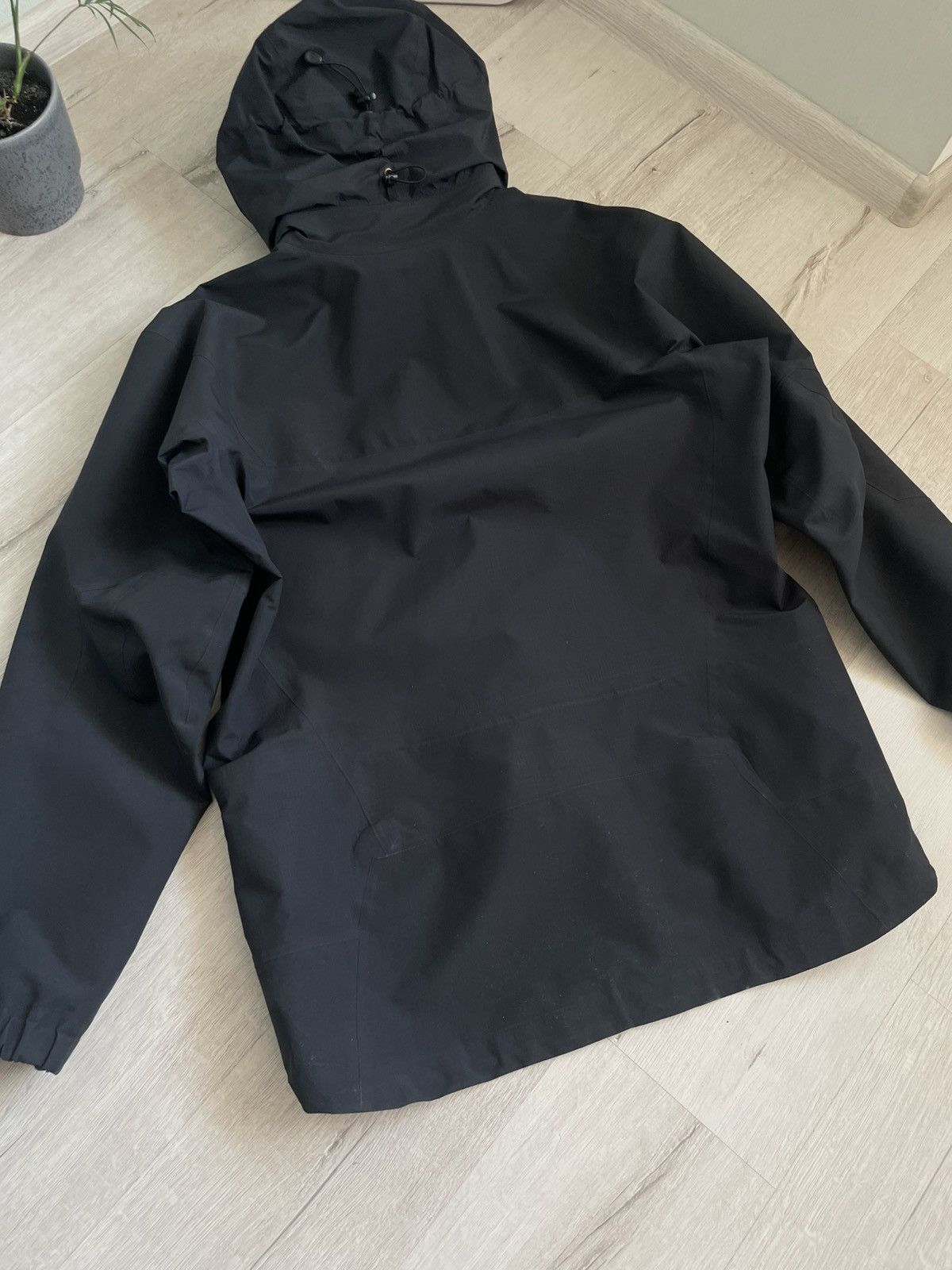 Arc'teryx Arc’teryx Theta AR GoreTex Pro Shell Jacket Vintage XCR Size US L / EU 52-54 / 3 - 12 Thumbnail