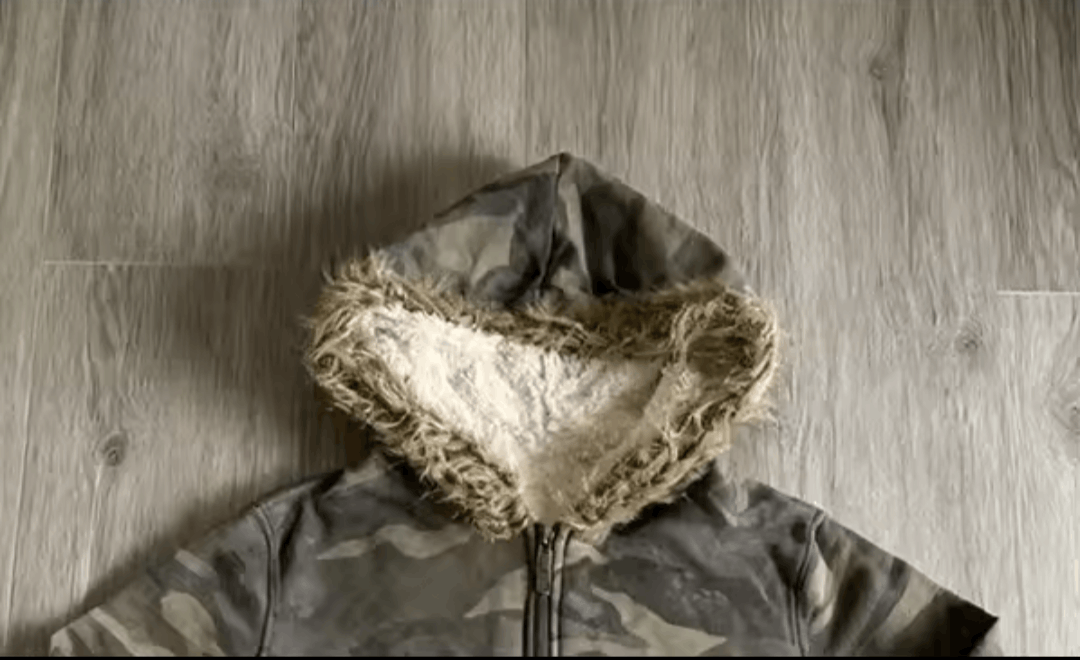 Japanese Brand Retro Camouflage Fur Collar Zipper Hoodie Size L / US 10 / IT 46 - 1 Thumbnail