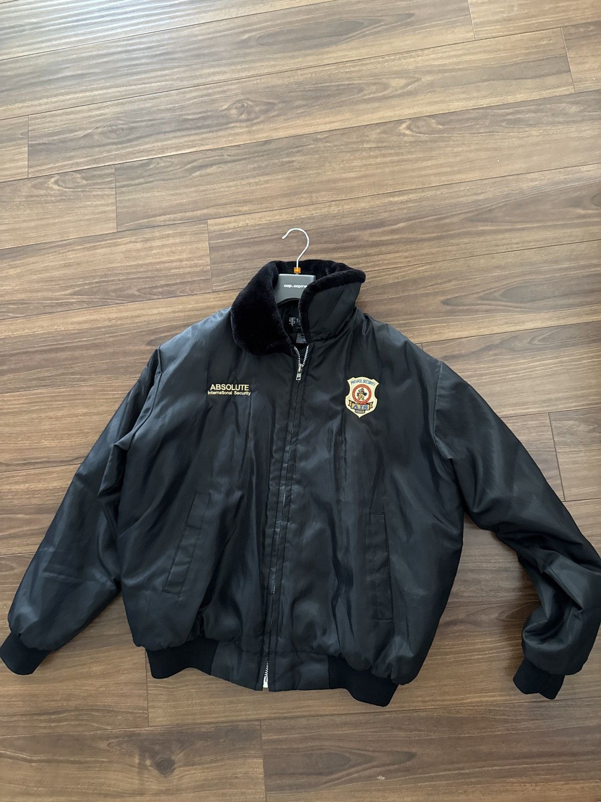 Vintage Black Security Puffer Size US XL / EU 56 / 4 - 1 Thumbnail