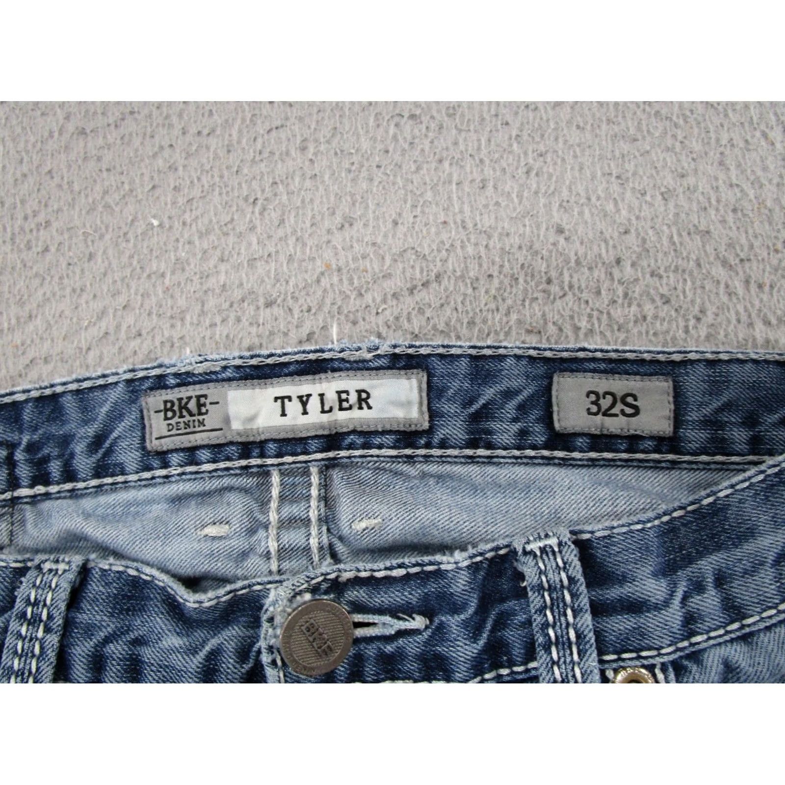 Vintage BKE Buckle Tyler Straight Jeans 32S 32 Regular Denim Blue 5-Pocket Mens Vintage Read Therash? Size US 32 / EU 48 - 4 Thumbnail