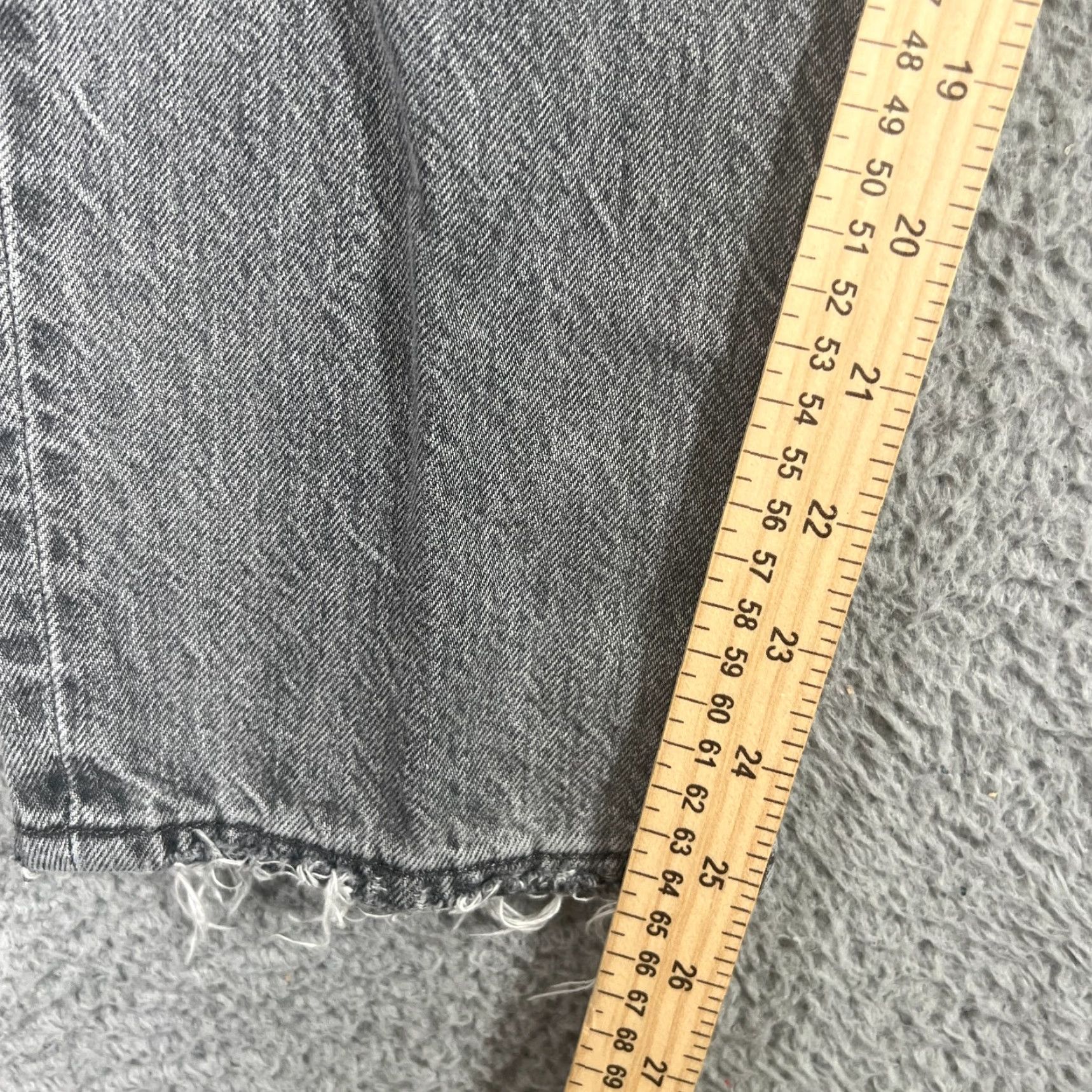 American Eagle Outfitters American Eagle Hi Rise Mom Jeans Womens 6 Gray Distressed Stretch Denim 90s Size 28" / US 6 / IT 42 - 5 Thumbnail