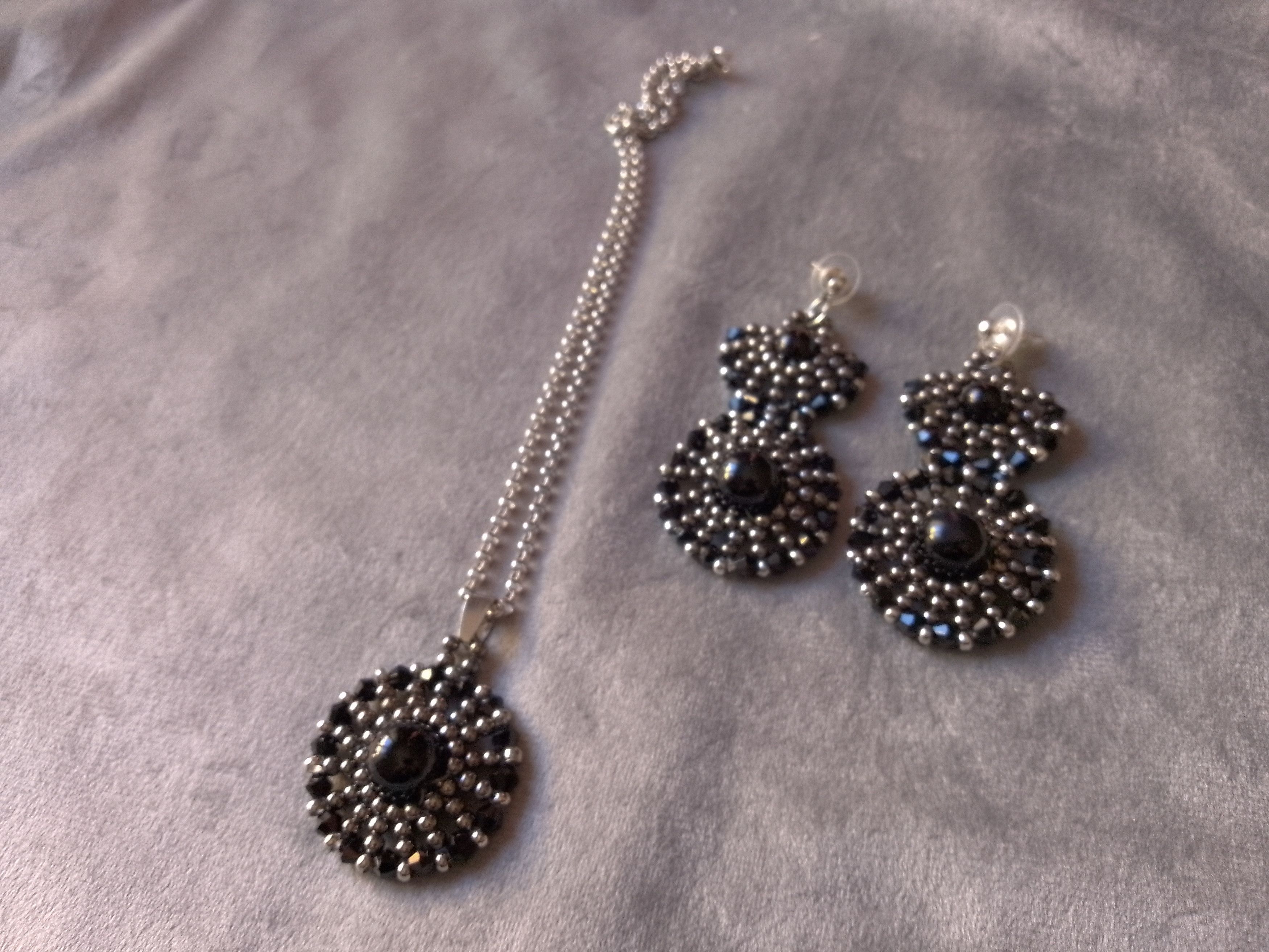 Handmade Necklace Pendant Black Pearls Earrings Beaded Size ONE SIZE - 4 Thumbnail