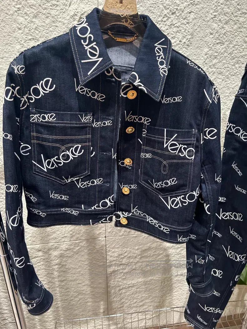 Versace Versace Dark blue letter logo short denim Size US XS / EU 42 / 0 - 6 Thumbnail
