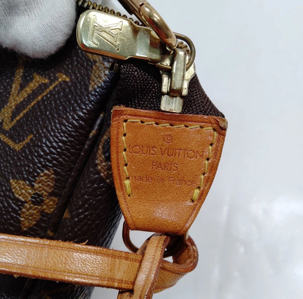 Louis Vuitton Louis Vuitton Pochette Size ONE SIZE - 7 Thumbnail