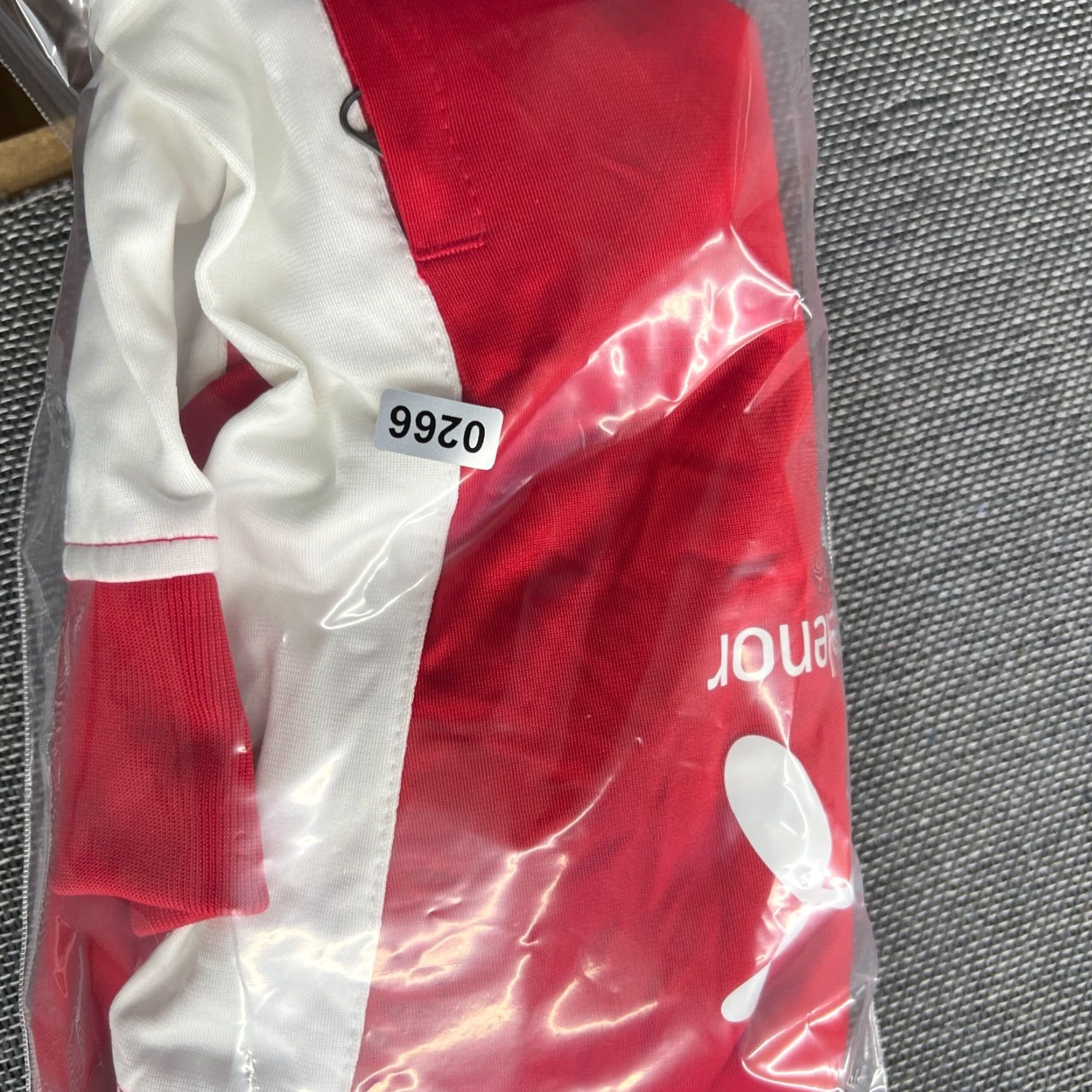 Nike Nike Track Jacket Mens Small Football Norway 2018 2019 Red Full Zip Vintage No Nike Track Jacket Mens Small Red Nike Size US S / EU 44-46 / 1 - 2 Thumbnail