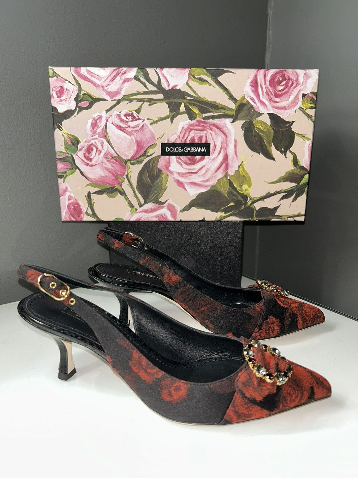 Dolce & Gabbana Lori Jewel Buckle Floral Heels 38.5 (US W8)