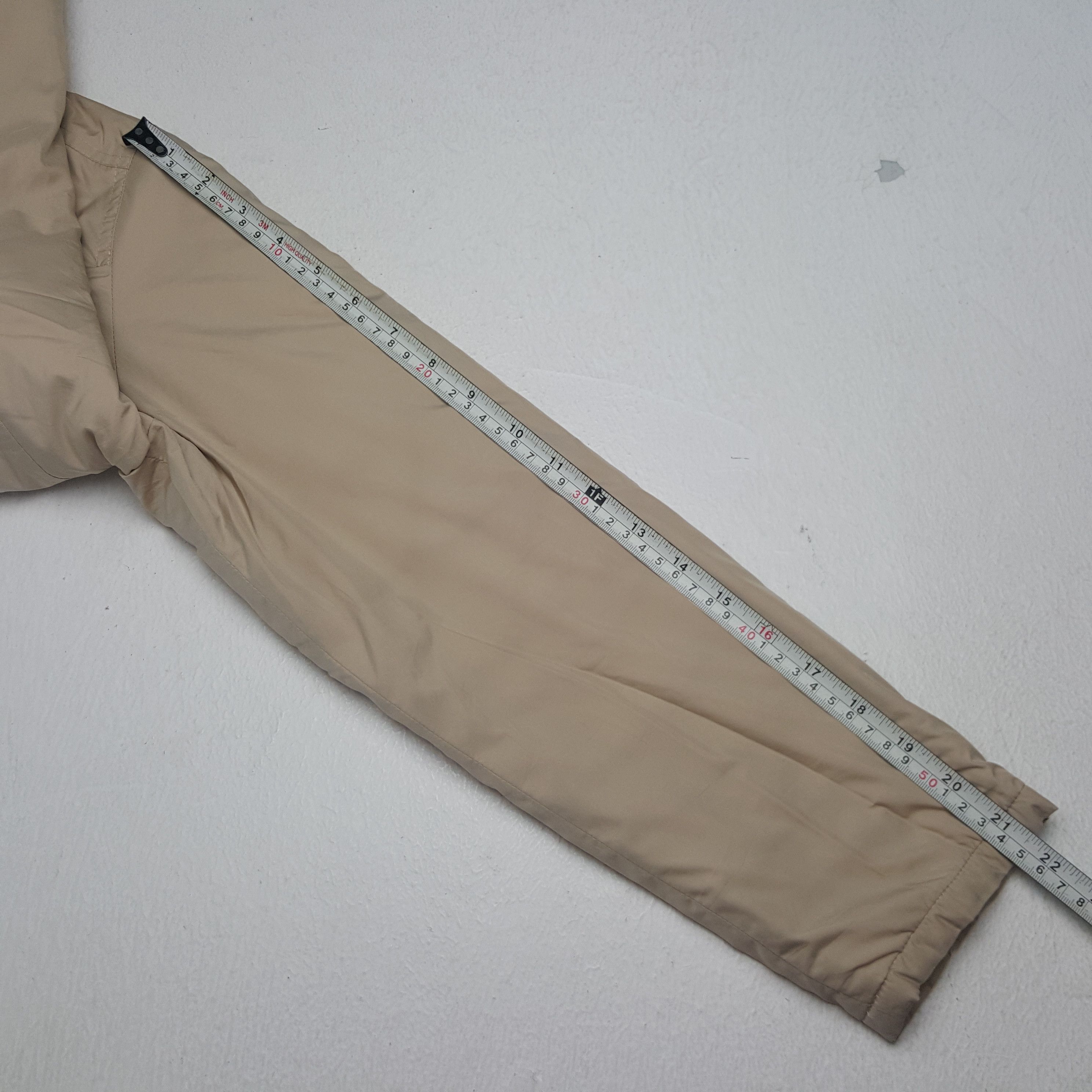 Burberry × Vintage Vintage Burberry London Custom Spell Out Winter Jacket Size S / US 4 / IT 40 - 6 Thumbnail