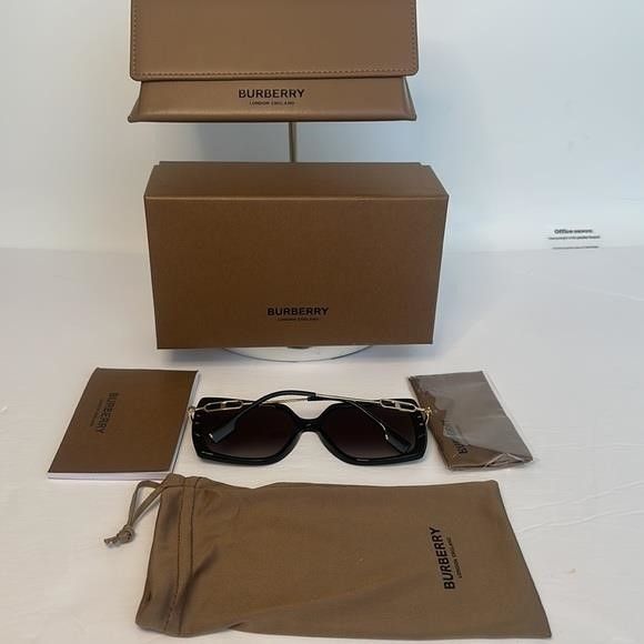 Burberry Burberry Luna BE4332F 30018G Sunglasses Women's Black/Grey G Size ONE SIZE - 10 Thumbnail