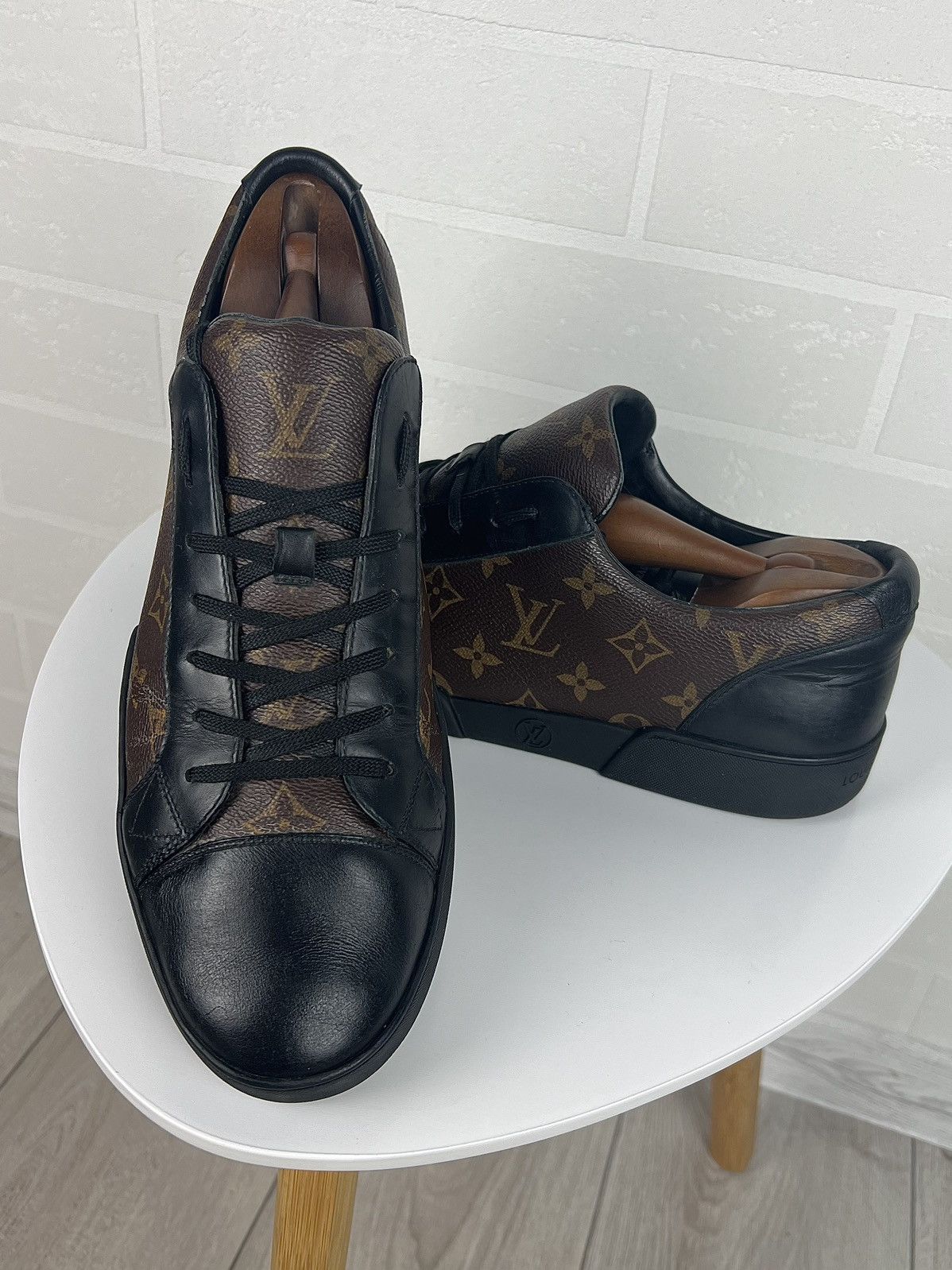 Louis Vuitton LOUIS VUITTON Sneakers Leather LV Monogram Canvas Logo Men’s Size US 11 / EU 44 - 3 Thumbnail