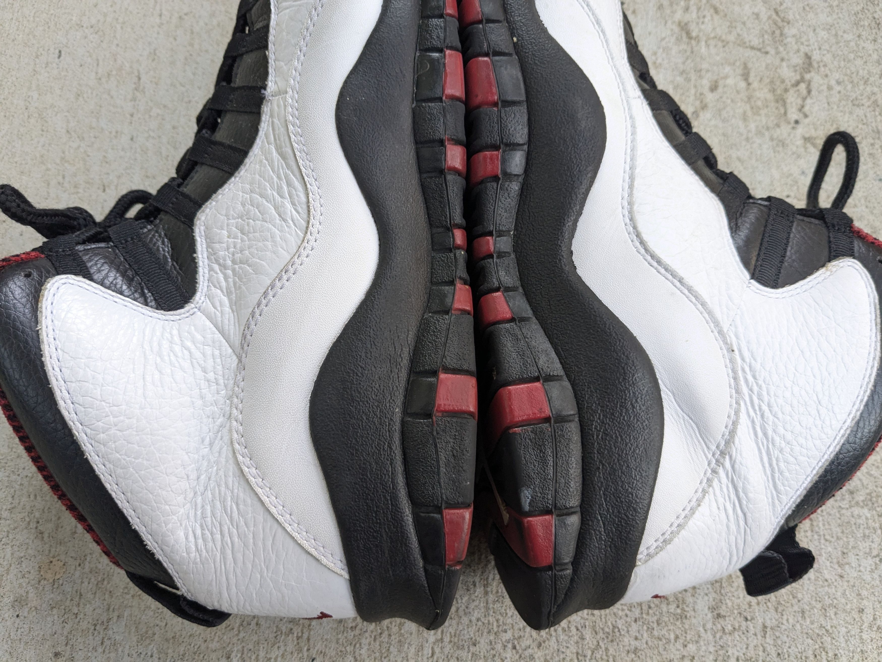 Jordan Brand Nike Air Jordan 10 X Retro Chicago 9.5 Bulls 310805-100 Size US 9.5 / EU 42-43 - 10 Thumbnail