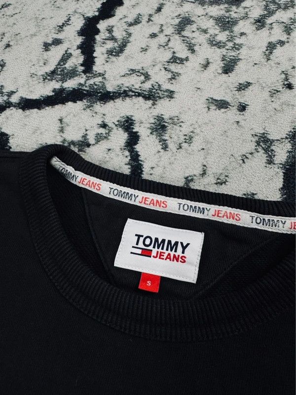 Tommy Hilfiger Tommy Hilfiger crewneck sweatshirt black logo S Size US S / EU 44-46 / 1 - 5 Thumbnail