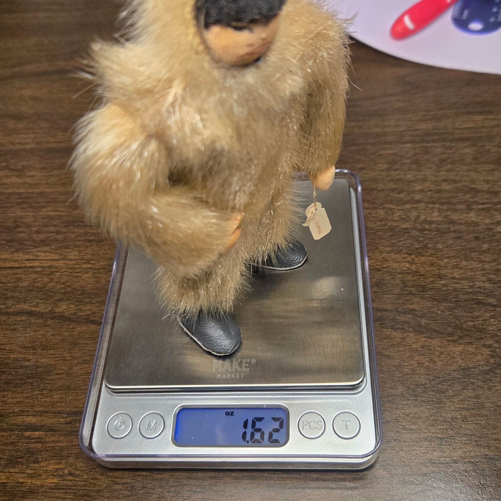 Vintage Vintage Inuit Doll Real Fur & Leather Alaska Souvenir Art Size ONE SIZE - 9 Thumbnail